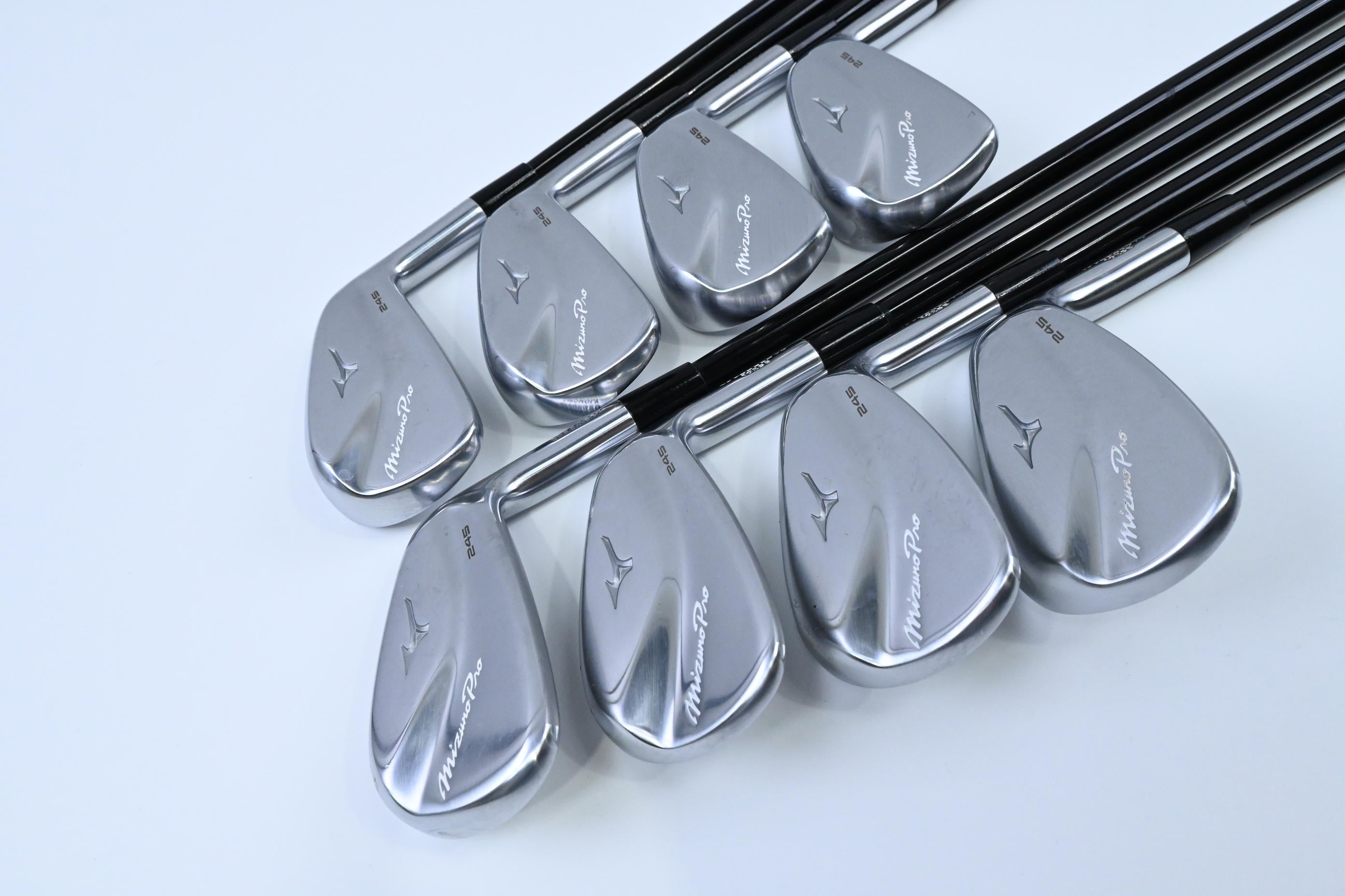 Mizuno Pro 245 Irons / 4-PW+GW / Regular Flex MMT 65 Shafts