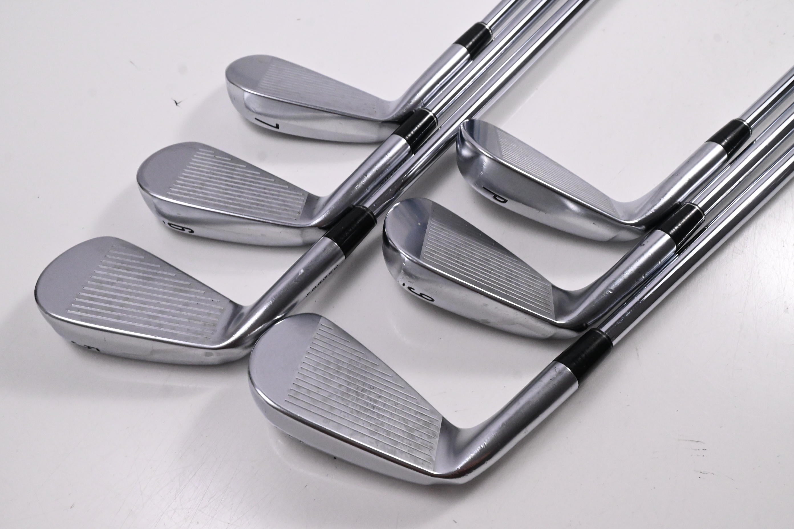 Srixon ZX5 Irons / 5-PW / X-Flex N.S.Pro Modus 3 Tour 120 Shafts