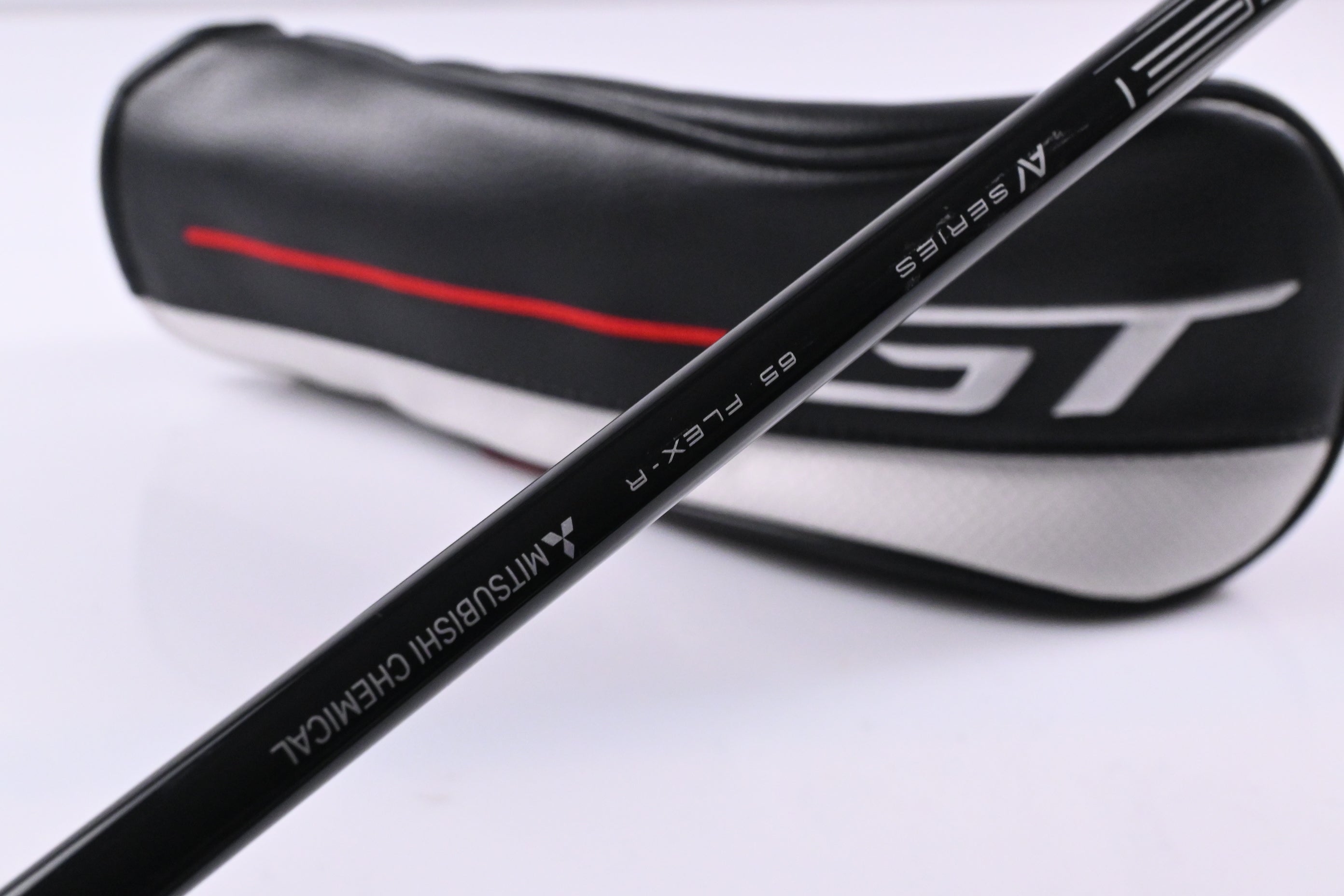 Titleist GT2 #3 Wood / 15 Degree / Regular Flex Tensei AV Blue 65 Shaft