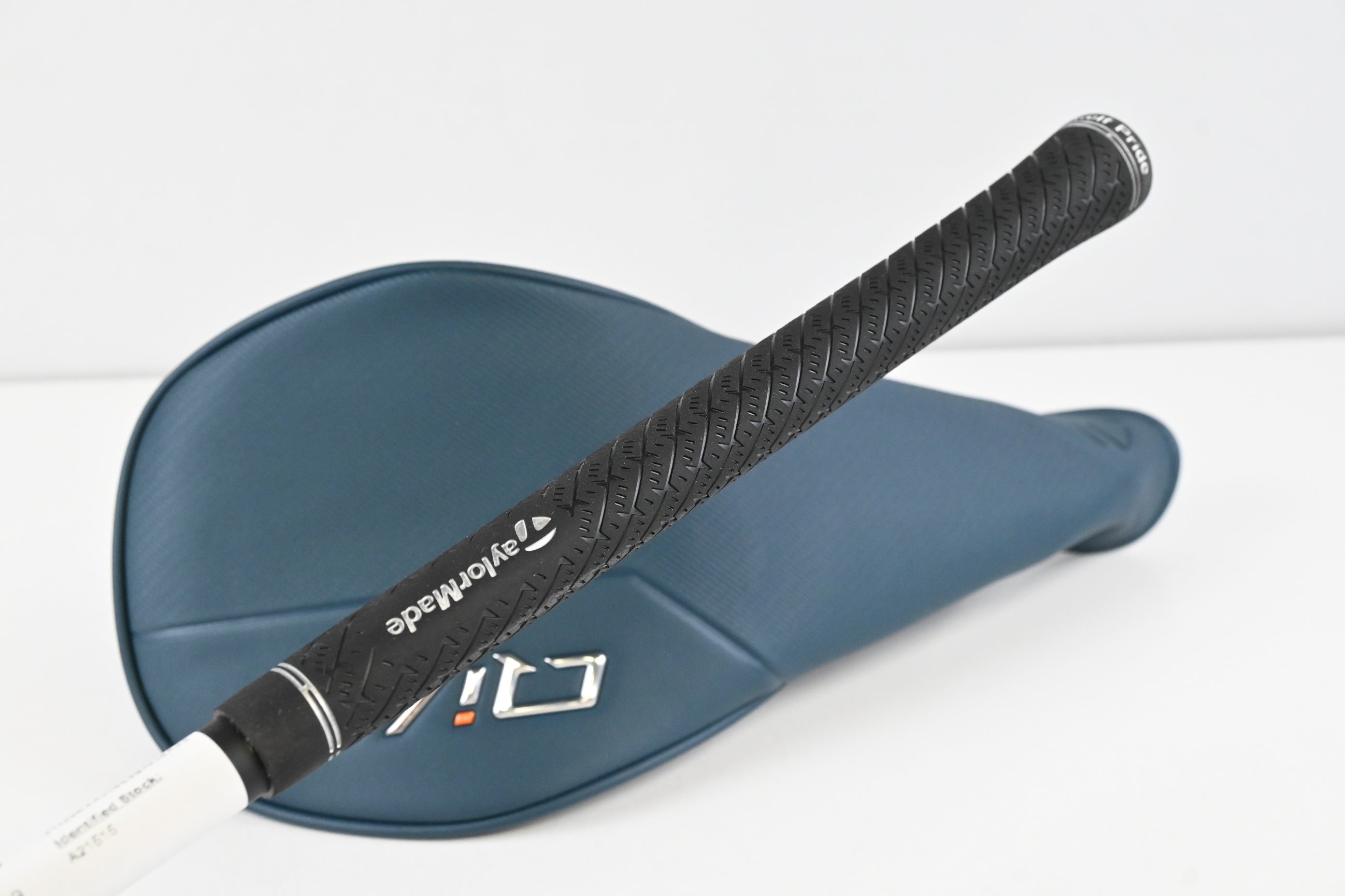 Taylormade Qi4D Max Driver / 9 Degree / Stiff Flex Reax Blue 50 Shaft