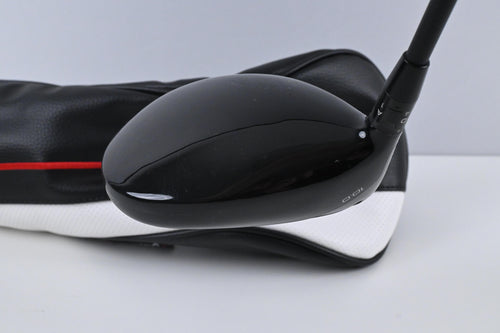 Left Hand Titleist GT3 Driver / 10 Degree / Stiff Flex Tensei 1K Blue 55 Shaft