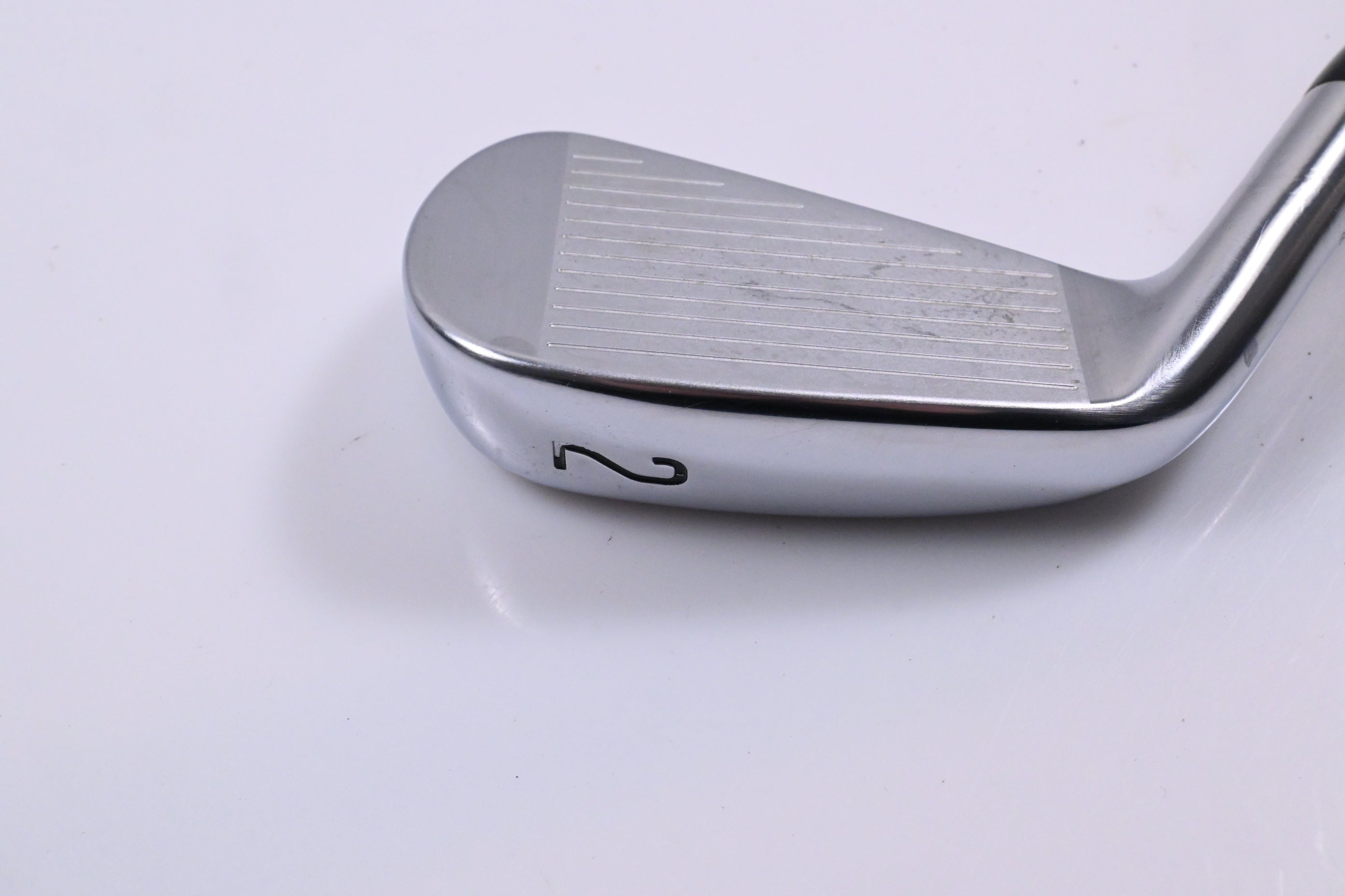 Titleist T200 Utility #2 Iron / 17 Degree / X-Flex Tensei AV RAW White 90 Shaft