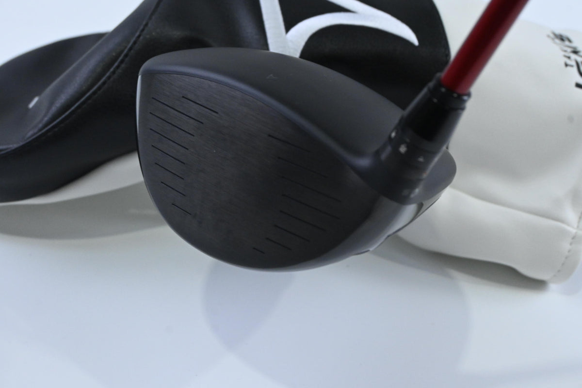 Takomo IIGNIS D1 Driver / 10.5 Degree / Stiff Flex Fujikura Ventus Red 5