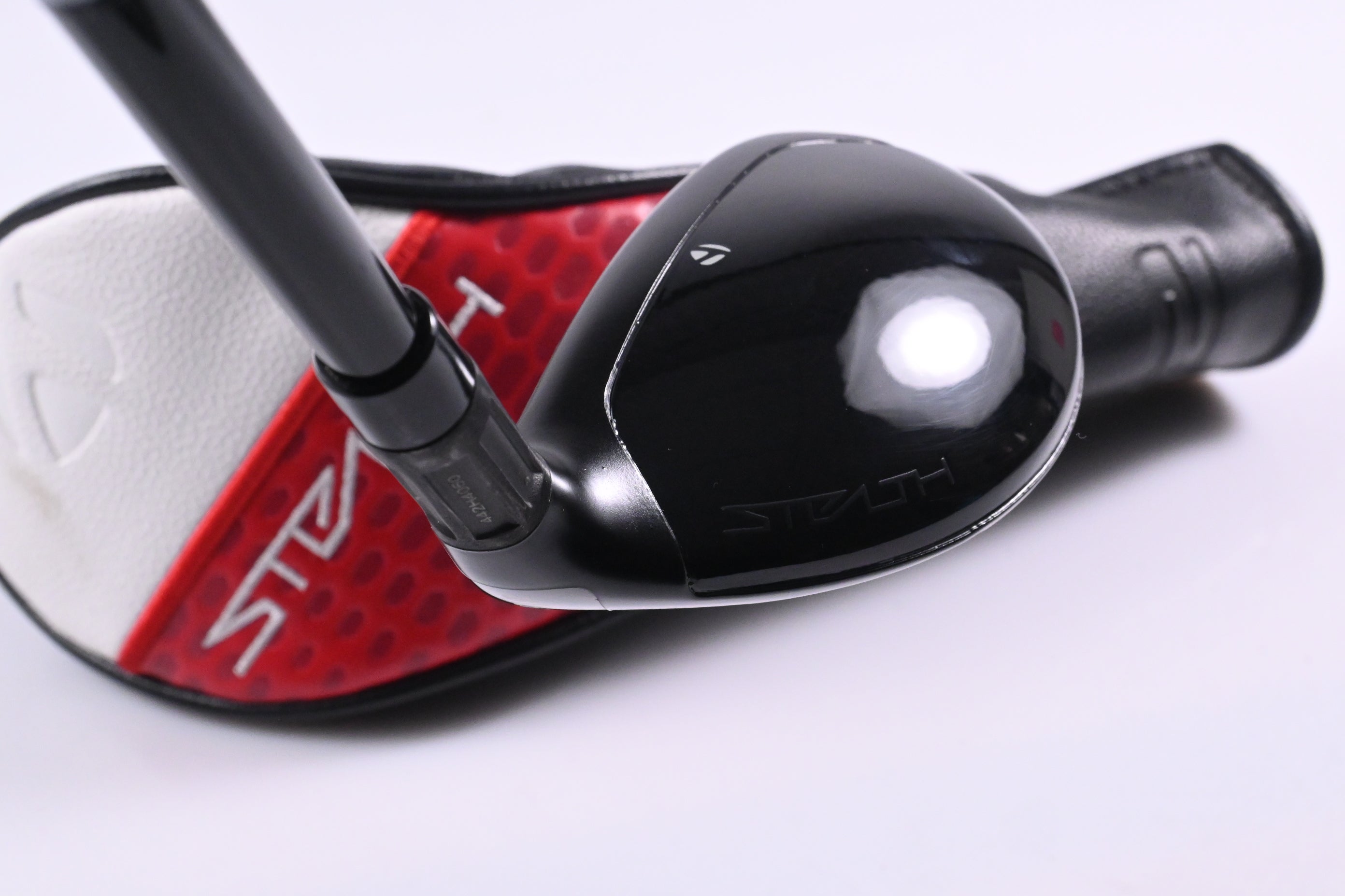 Taylormade Stealth 2 #3 Hybrid / 19 Degree / Regular Flex Ventus TR Red 6 Shaft