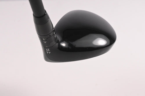 Titleist GT2 #4 Hybrid / 21 Degree / Stiff Flex Mitsubishi Tensei 1K Blue 65