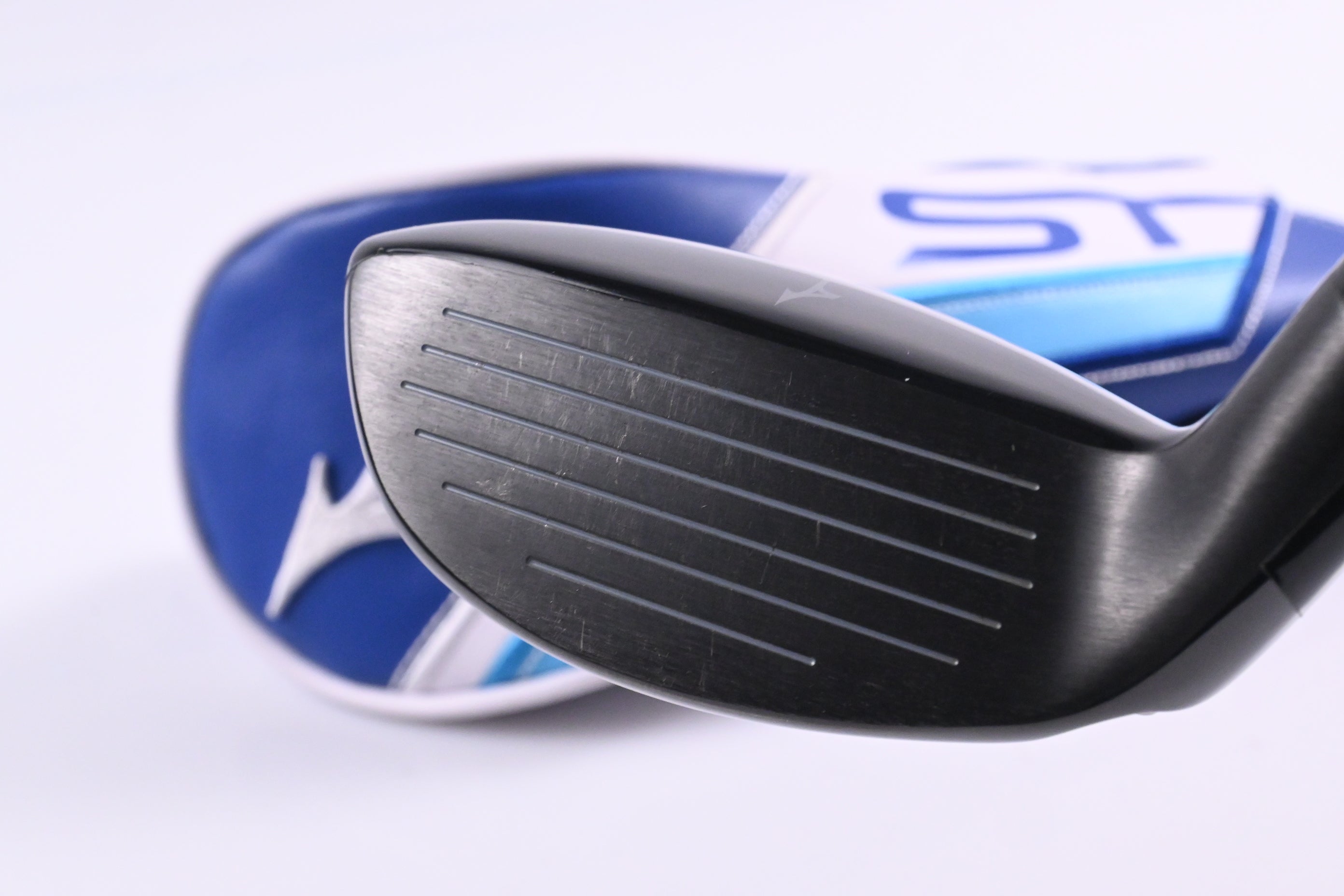 Mizuno ST-Max 230 #6 Hybrid / 28 Degree / X-Flex UST Recoil ES 780 Shaft