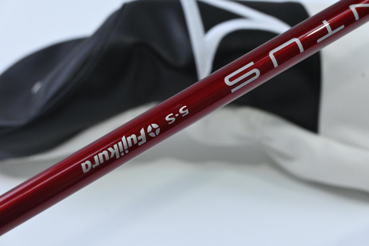 Takomo IIGNIS D1 Driver / 10.5 Degree / Stiff Flex Fujikura Ventus Red 5