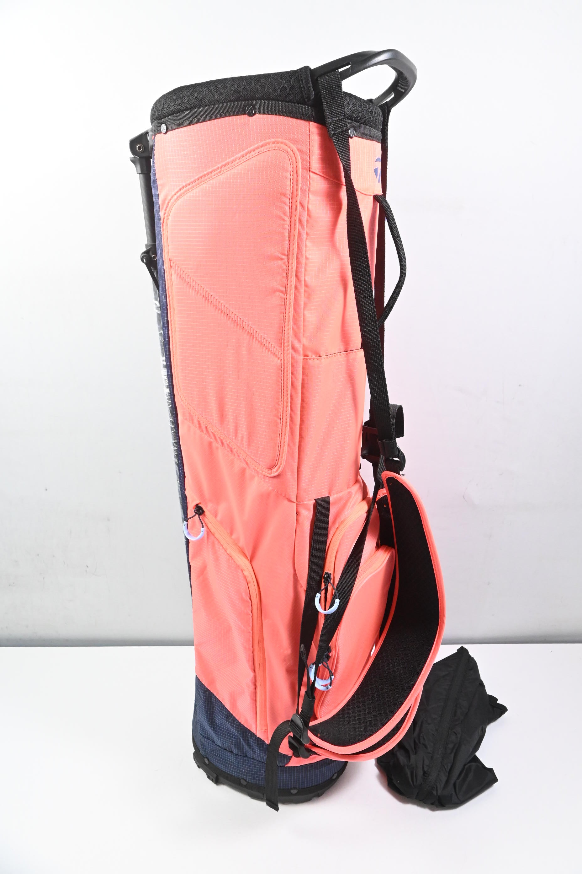 Taylormade FlexTech Superlite Stand Bag / 4-Way Divider / Coral, Navy