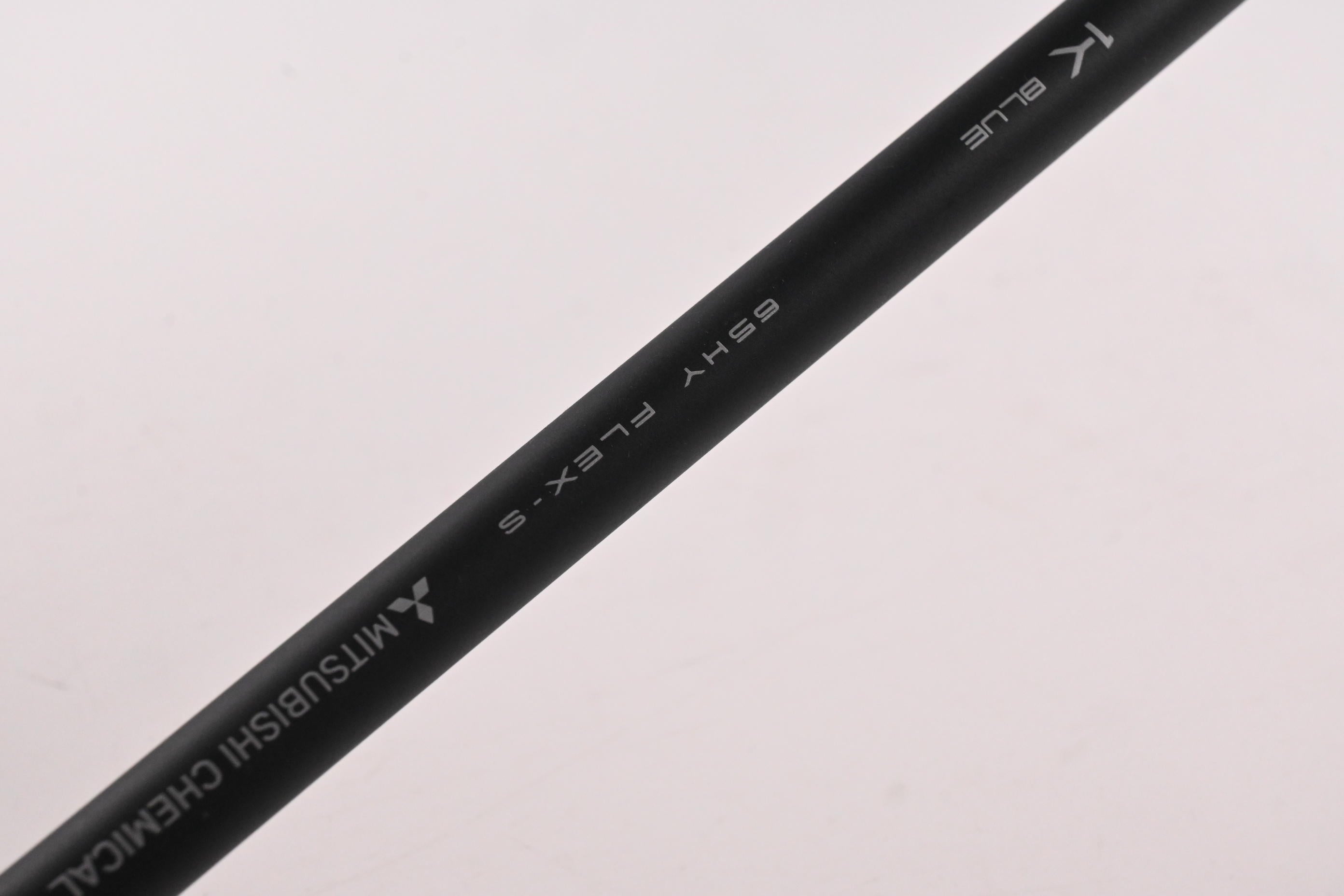 Titleist GT2 #4 Hybrid / 21 Degree / Stiff Flex Mitsubishi Tensei 1K Blue 65