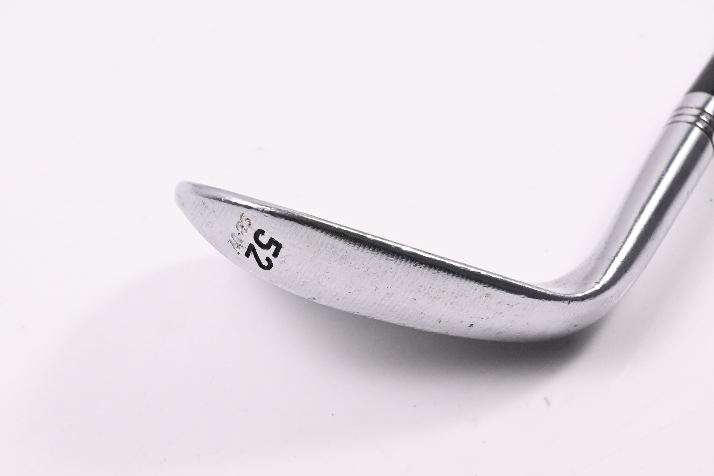 Taylormade Milled Grind 2 Gap Wedge / 52 Degree / Stiff Flex Dynamic Gold S200