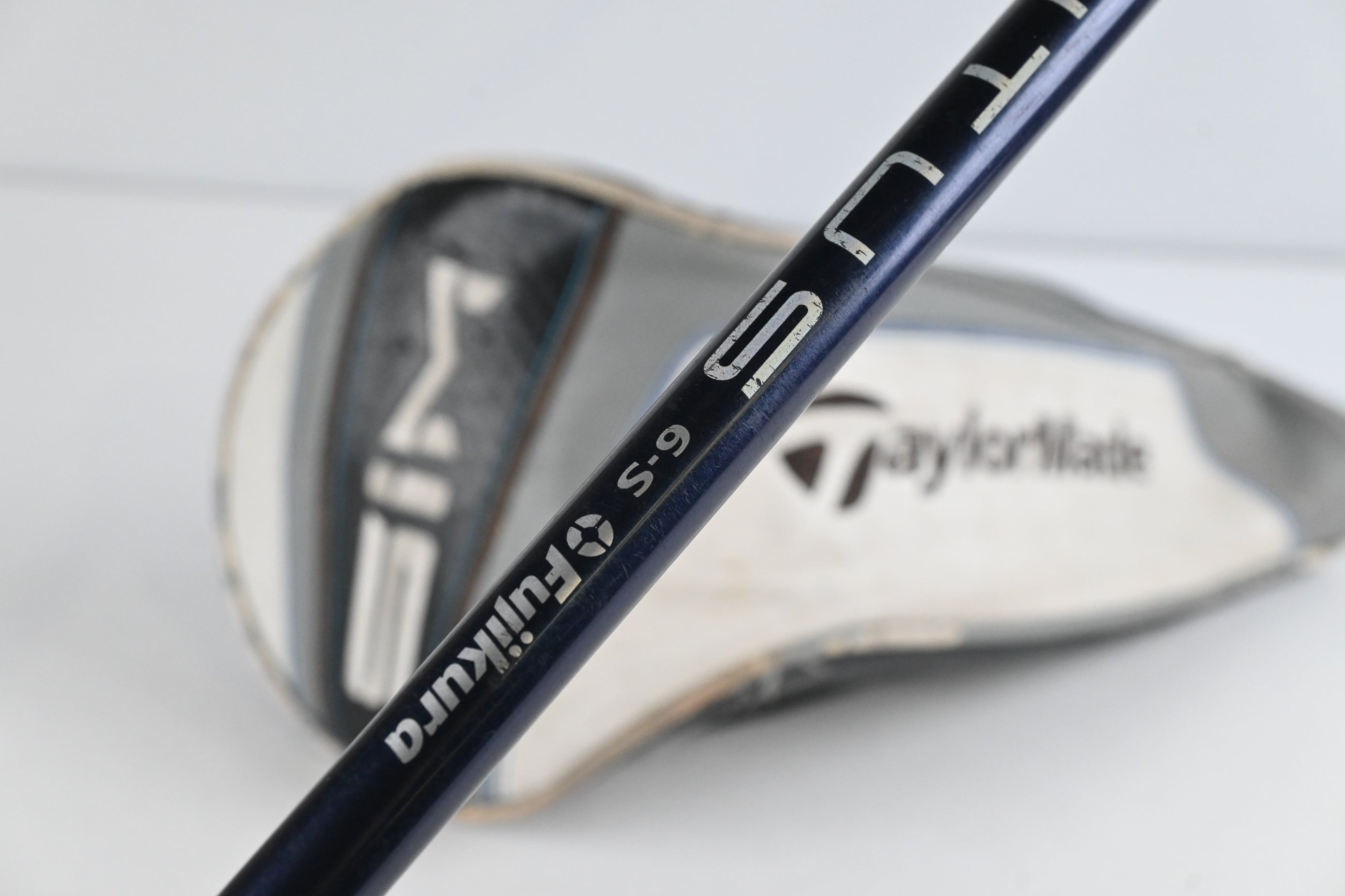 Taylormade SIM Max Driver / 10.5 Degree / Stiff Flex Fujikura Ventus Blue 6 Shaft