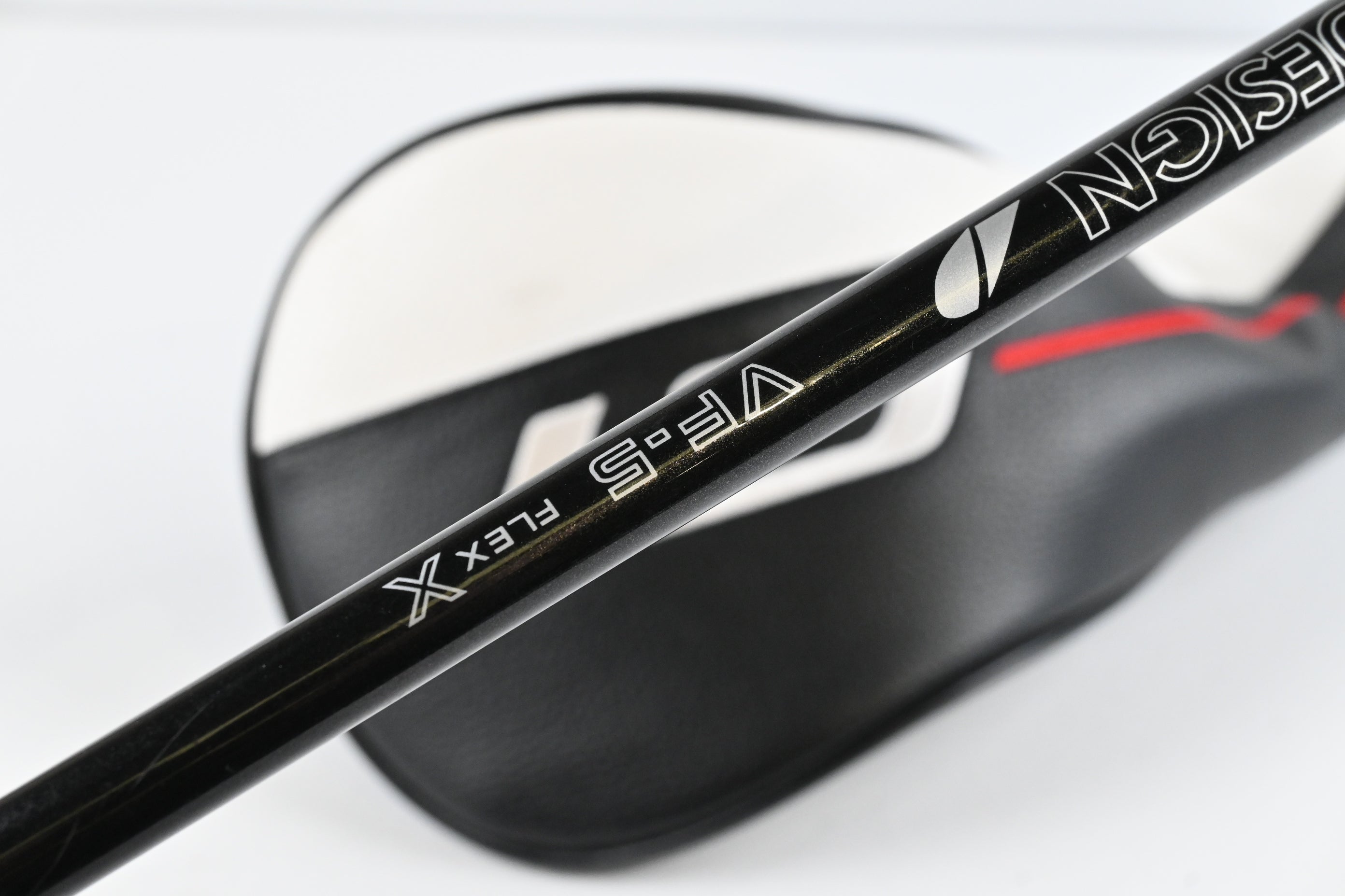 Titleist GT3 Driver / 10 Degree / X-Flex Graphite Design Tour AD VF-5 Shaft