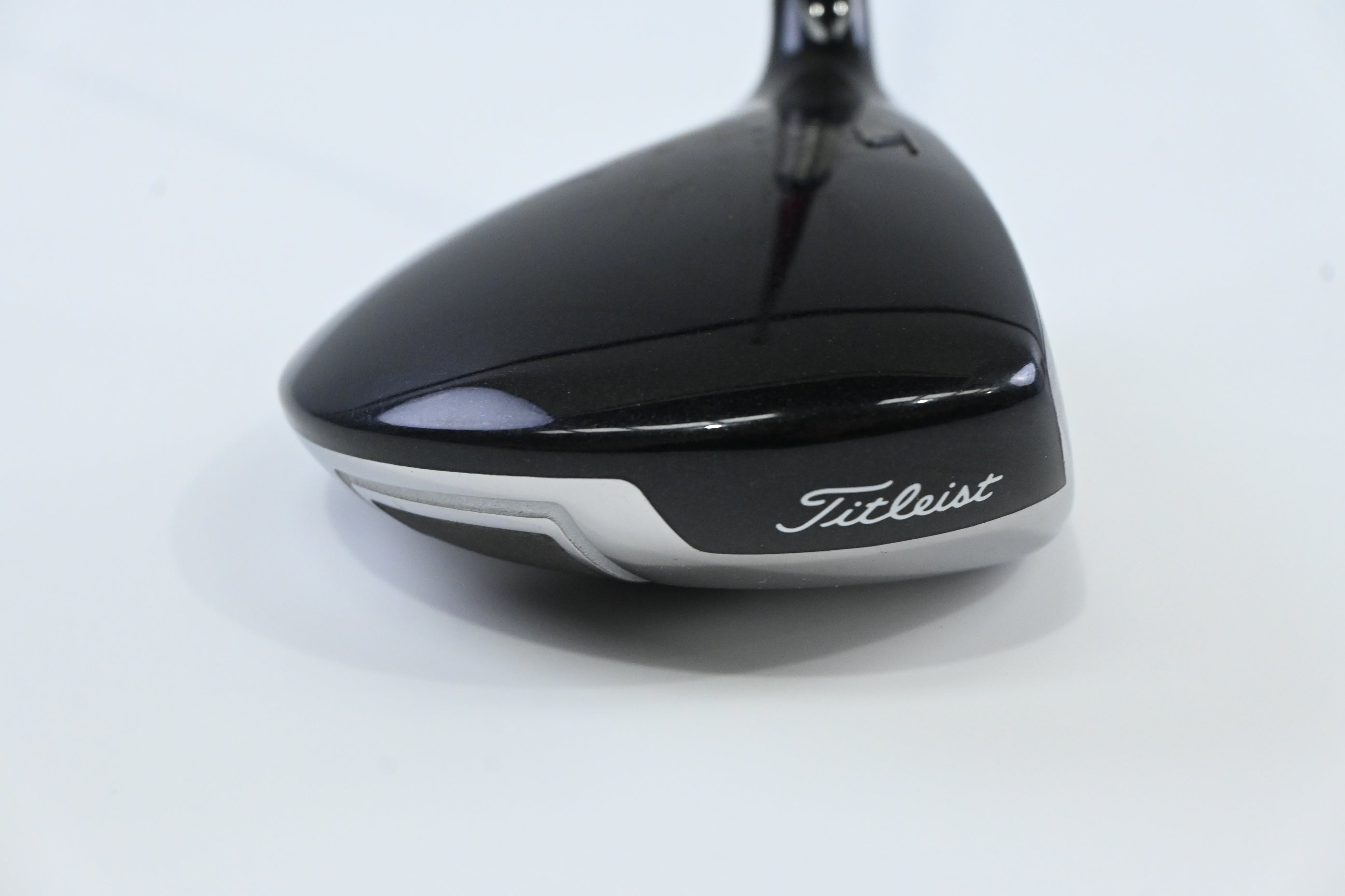 Titleist 909 F2 #3 Wood / 15.5 Degree / Stiff Flex Matrix Ozik 6 Shaft