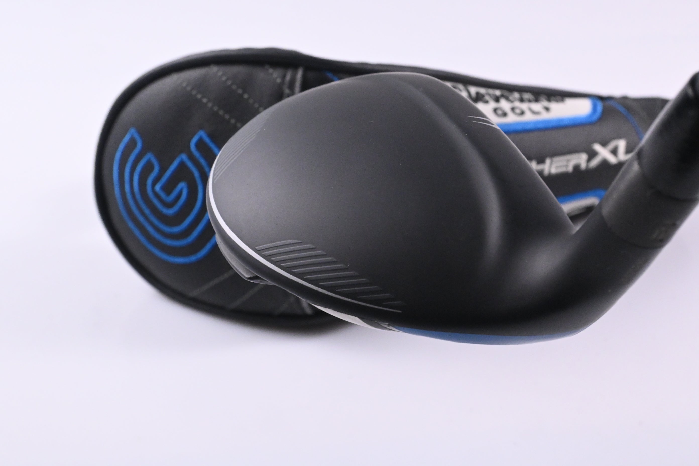 Left Hand Cleveland Launcher XL Halo Fairway #3 Wood / 18 Degree / Stiff Flex