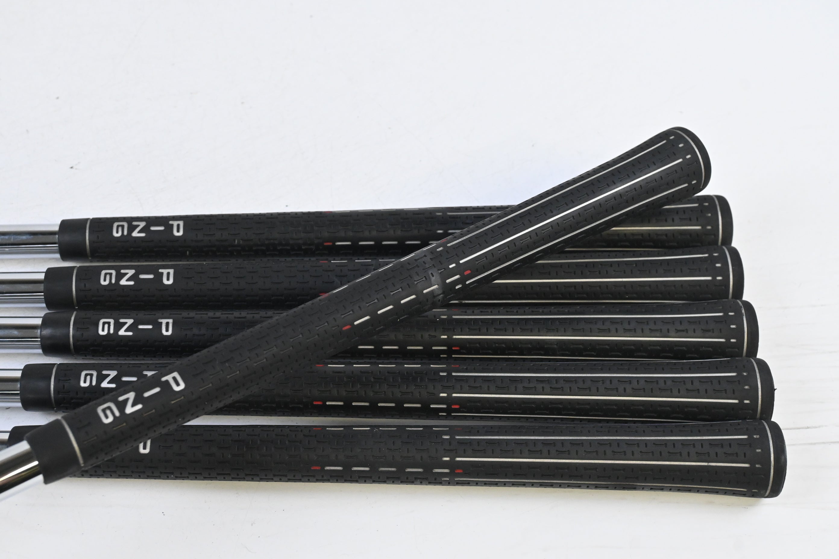 Ping G25 Irons / 5-PW / Black Dot / Regular Flex Ping CFS Shafts