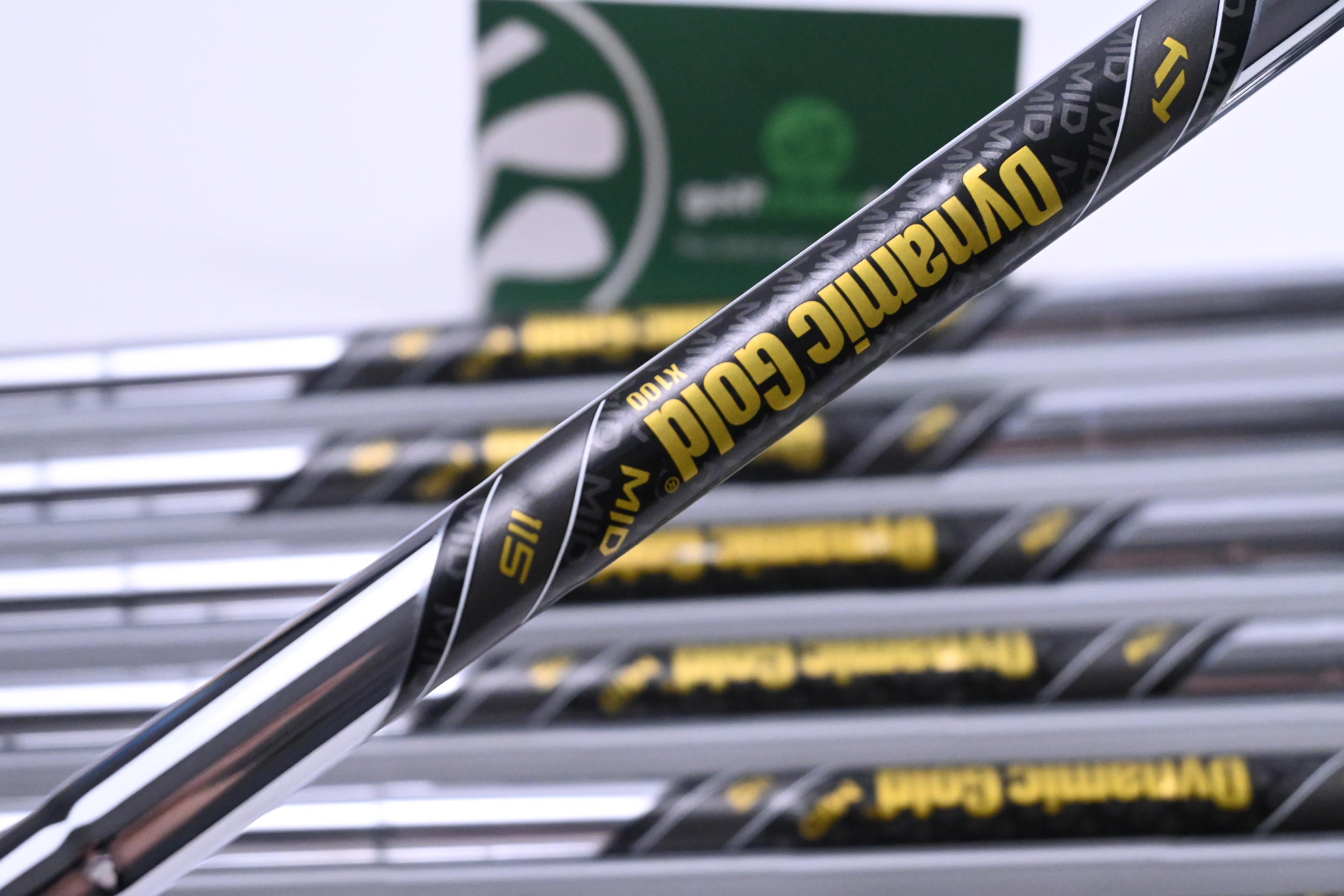 Taylormade P.7CB Irons / 4-PW / X-Flex Dynamic Gold Mid MID 115 X100 Shafts