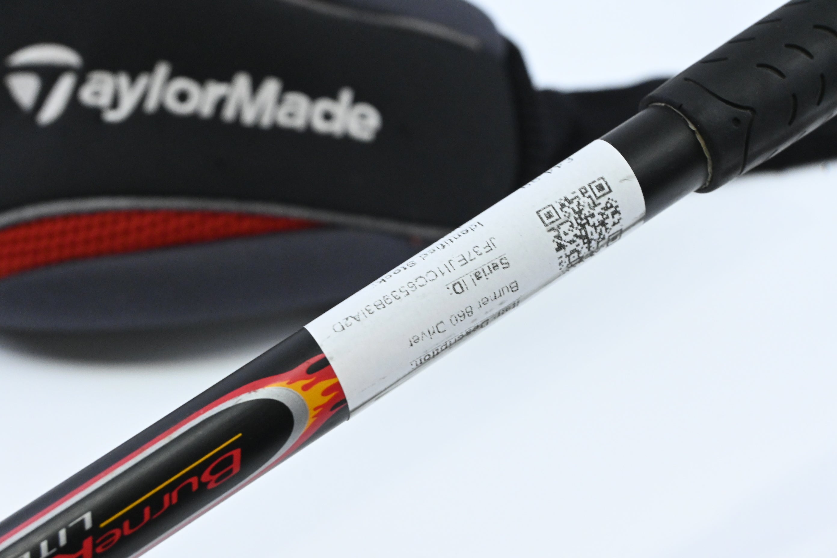 Taylormade Burner 860 Driver / 10.5 Degree / Regular Flex Burner Lite 60 Shaft