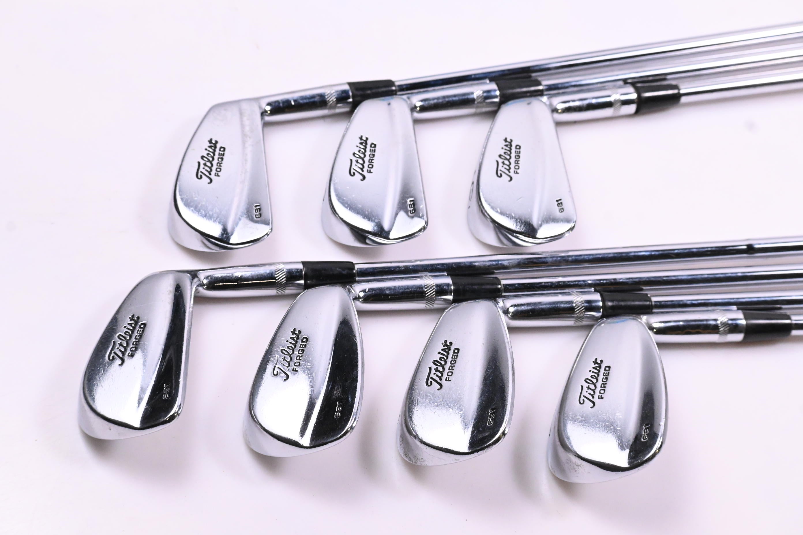 Titleist 681 Forged Irons / 4-PW / Stiff Flex Dynamic Gold S300 Shafts
