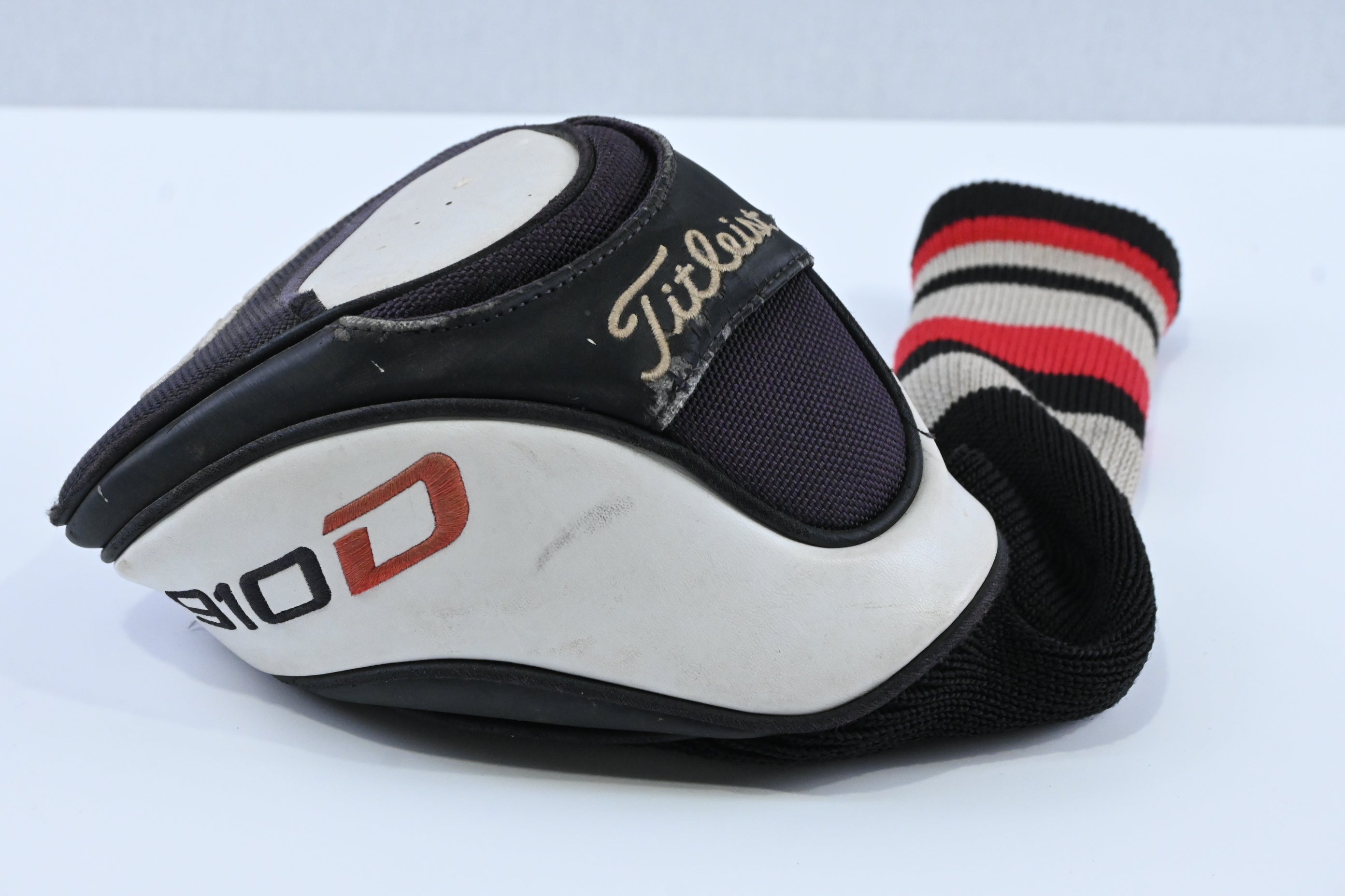 Titleist 910 D2 Driver / 12 Degree / Senior Flex Diamana Ilima 61 Shaft
