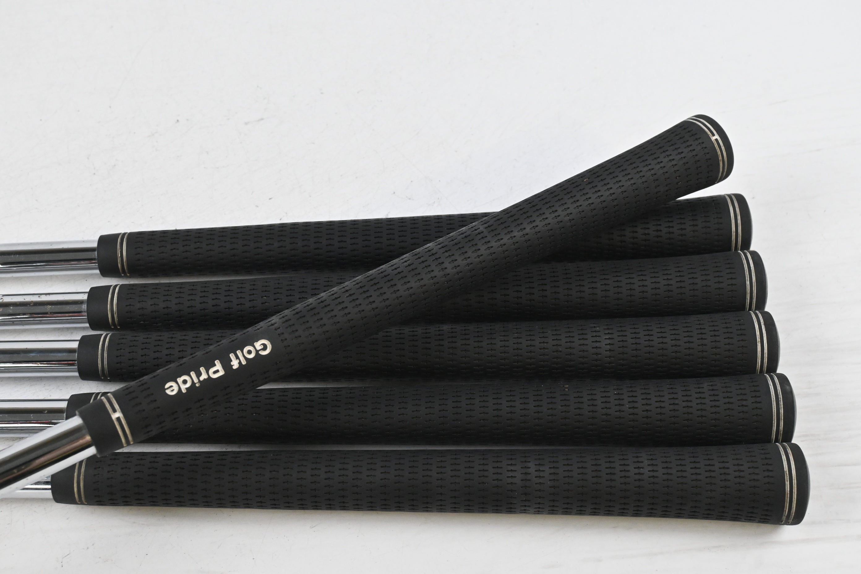 Taylormade Qi Irons / 5-PW / Stiff Flex KBS Tour Shafts