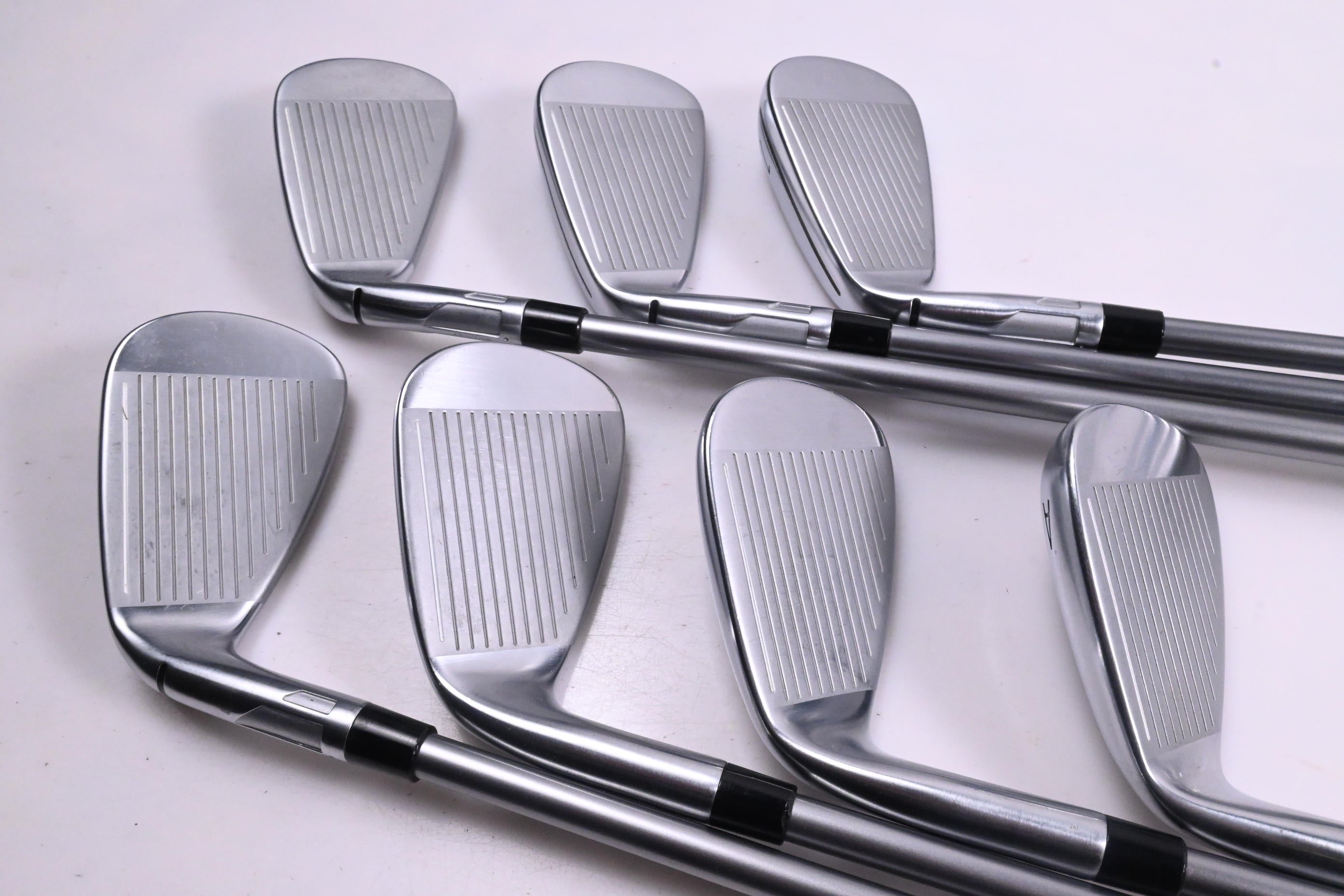 Taylormade Qi HL Irons / 5-PW+GW / Senior Flex Speeder NX TCS 50 Shafts