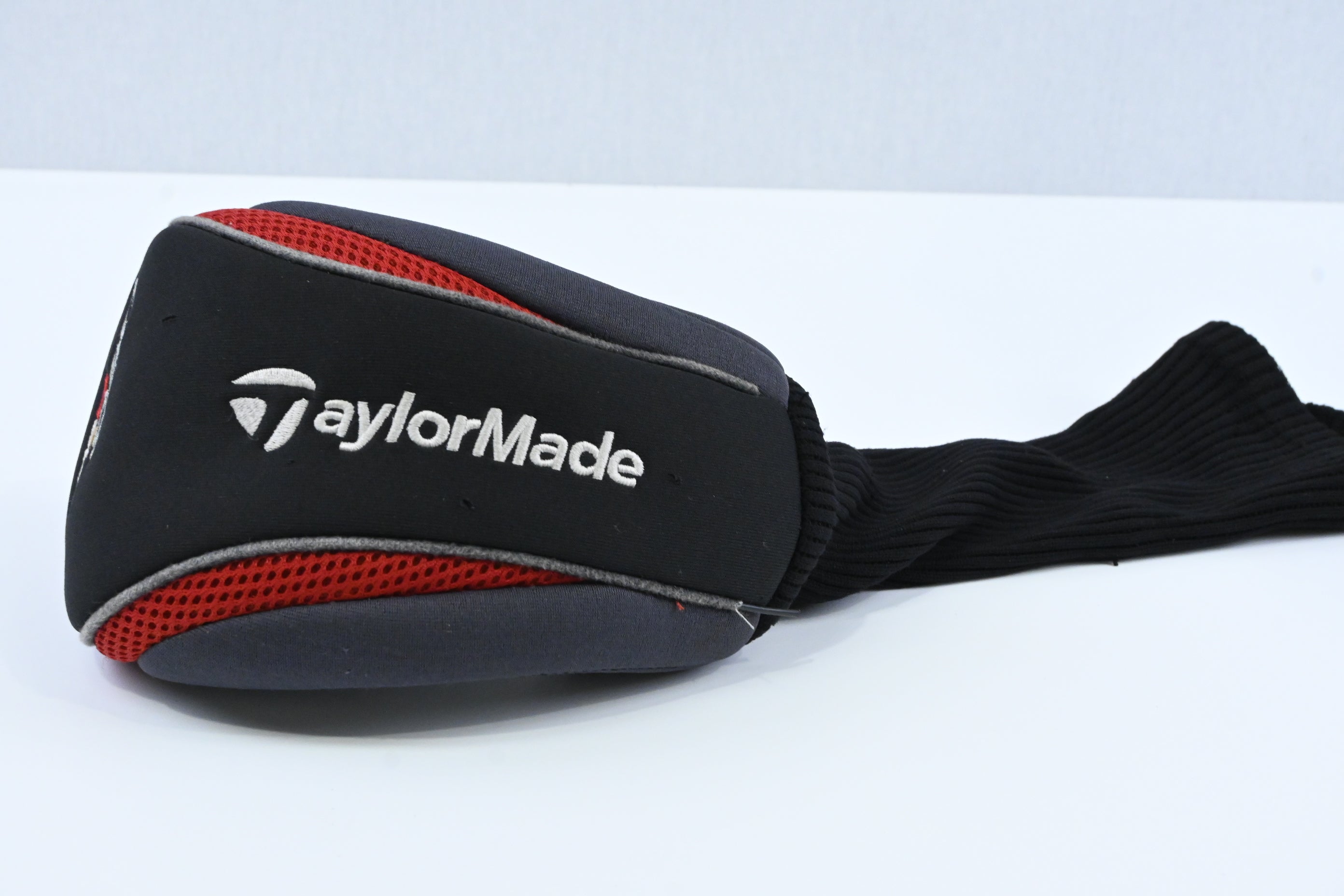 Taylormade Burner 860 Driver / 10.5 Degree / Regular Flex Burner Lite 60 Shaft