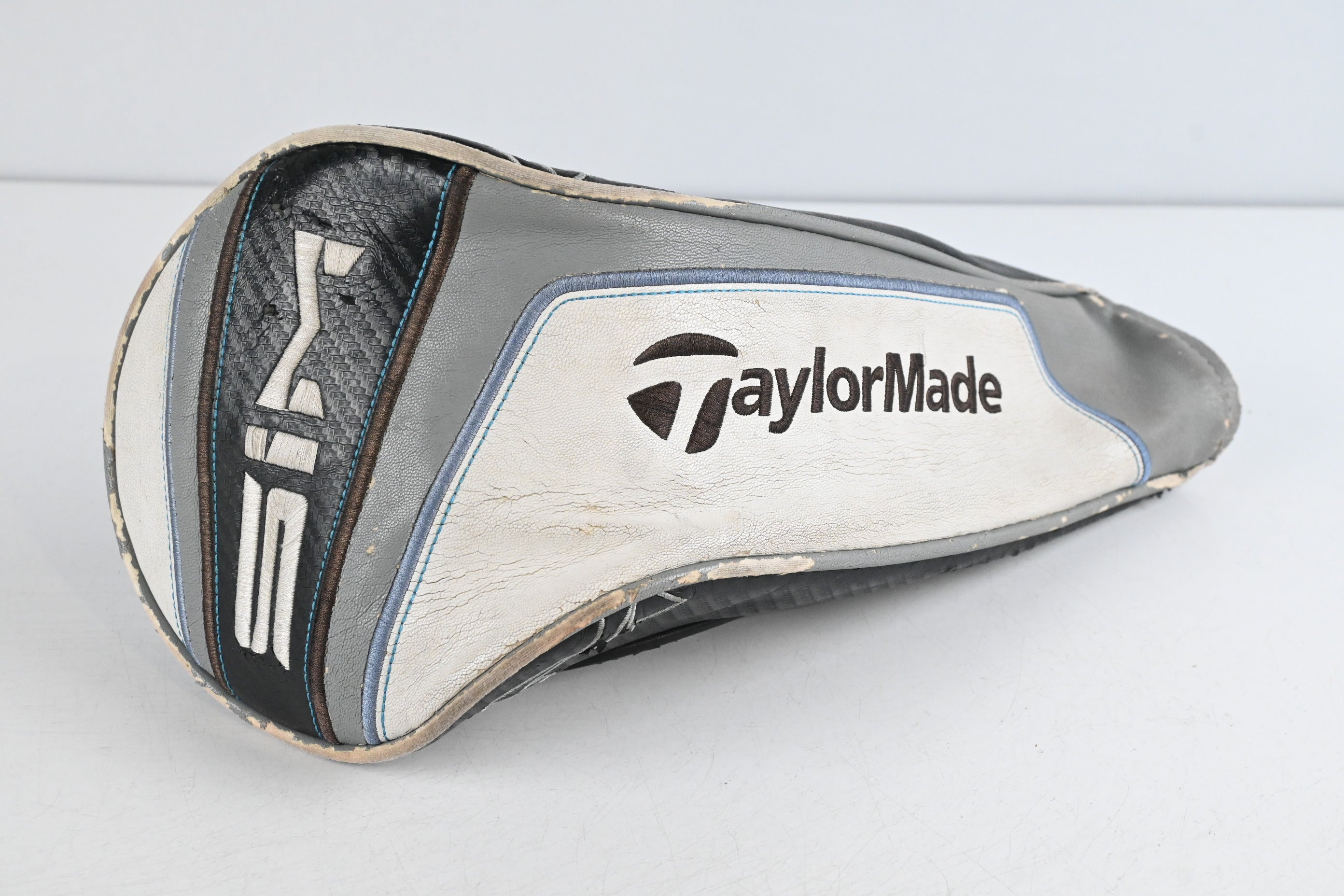Taylormade SIM Max Driver / 10.5 Degree / Stiff Flex Fujikura Ventus Blue 6 Shaft