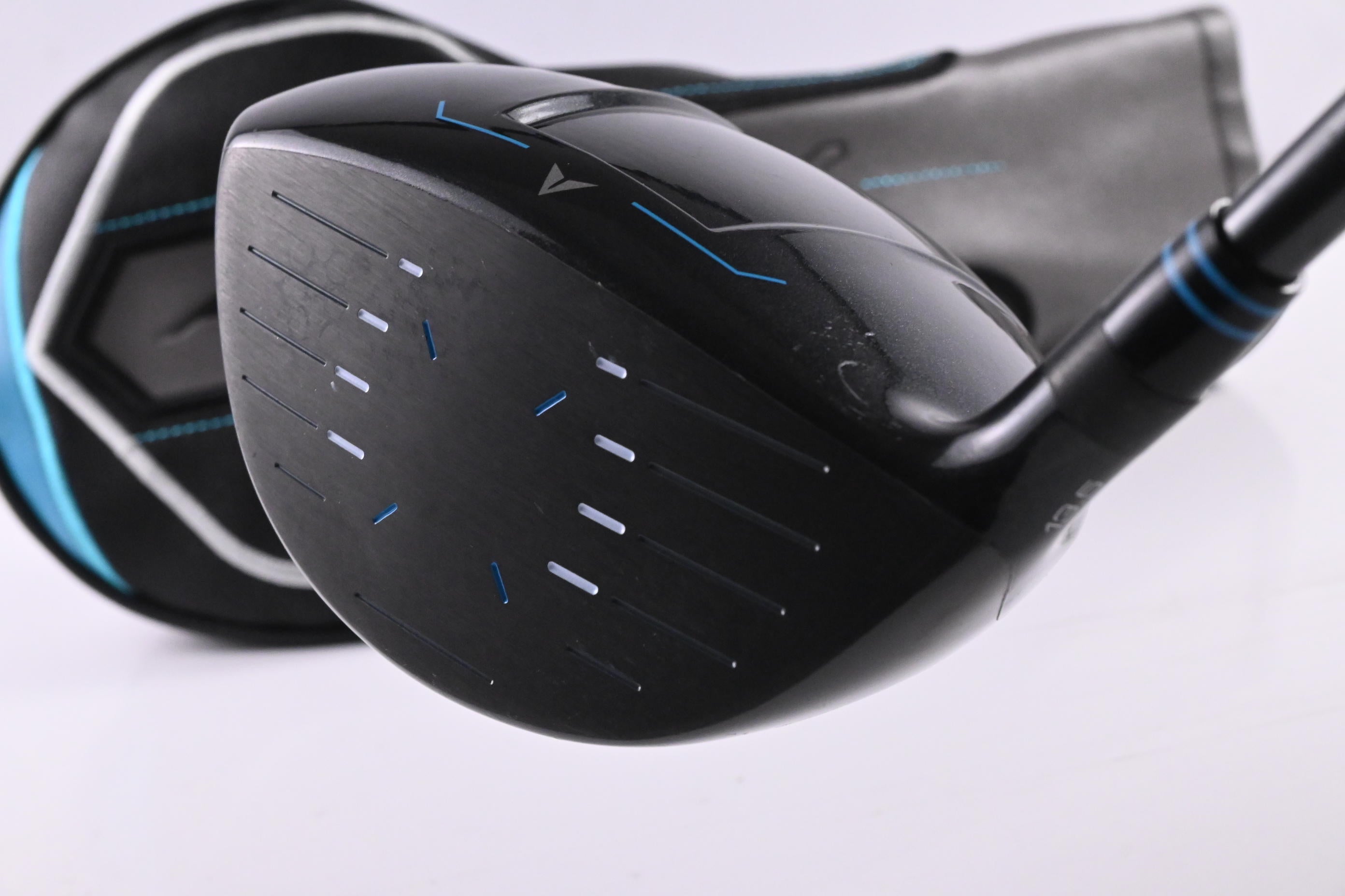Benross Aero X Driver / 13.5 Degree / Senior Flex Fujikura Vista Pro 55 Shaft