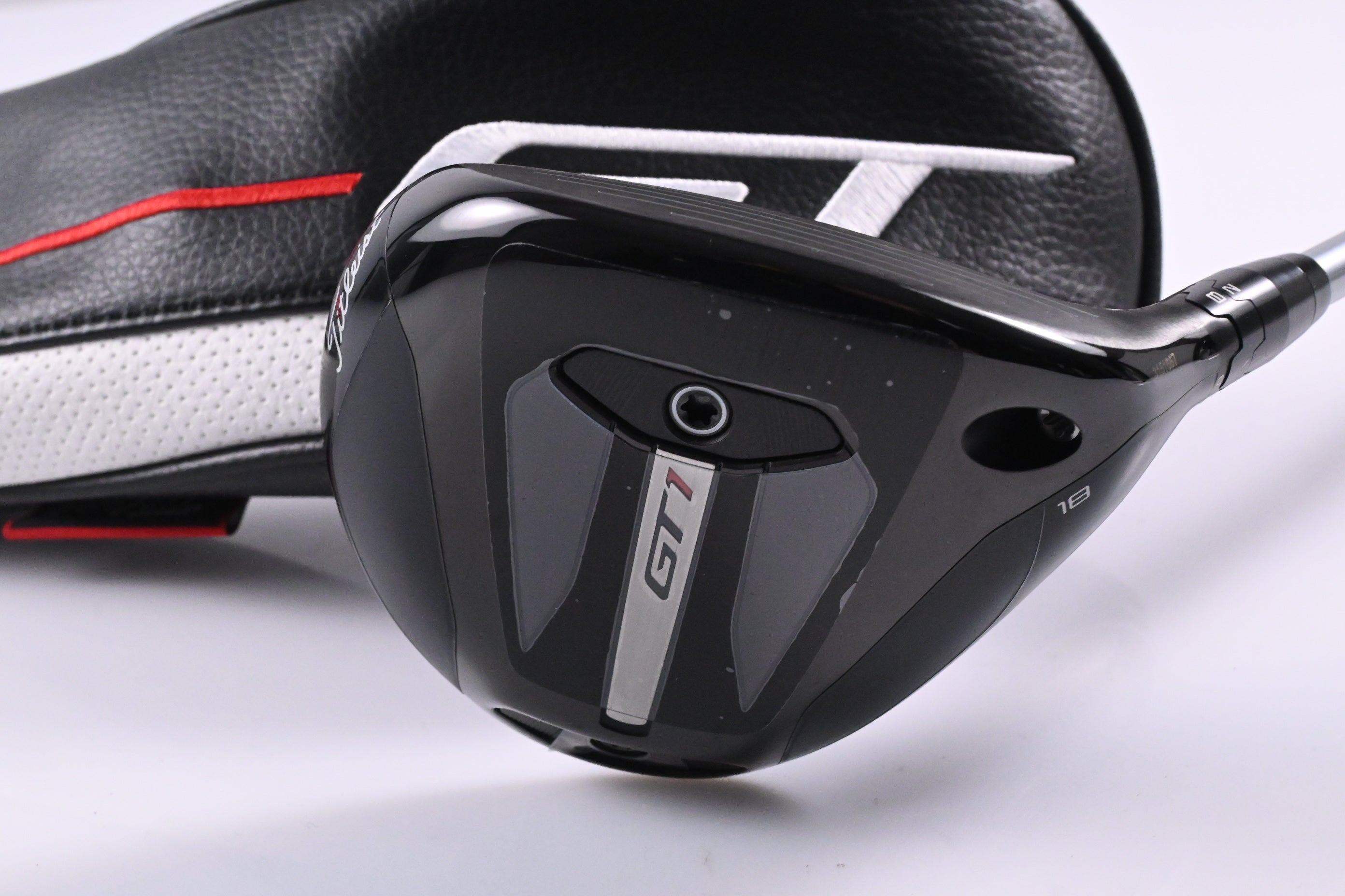 Titleist GT1 #5 Wood / 18 Degree / Regular Flex Fujikura Air Speeder 40 Shaft