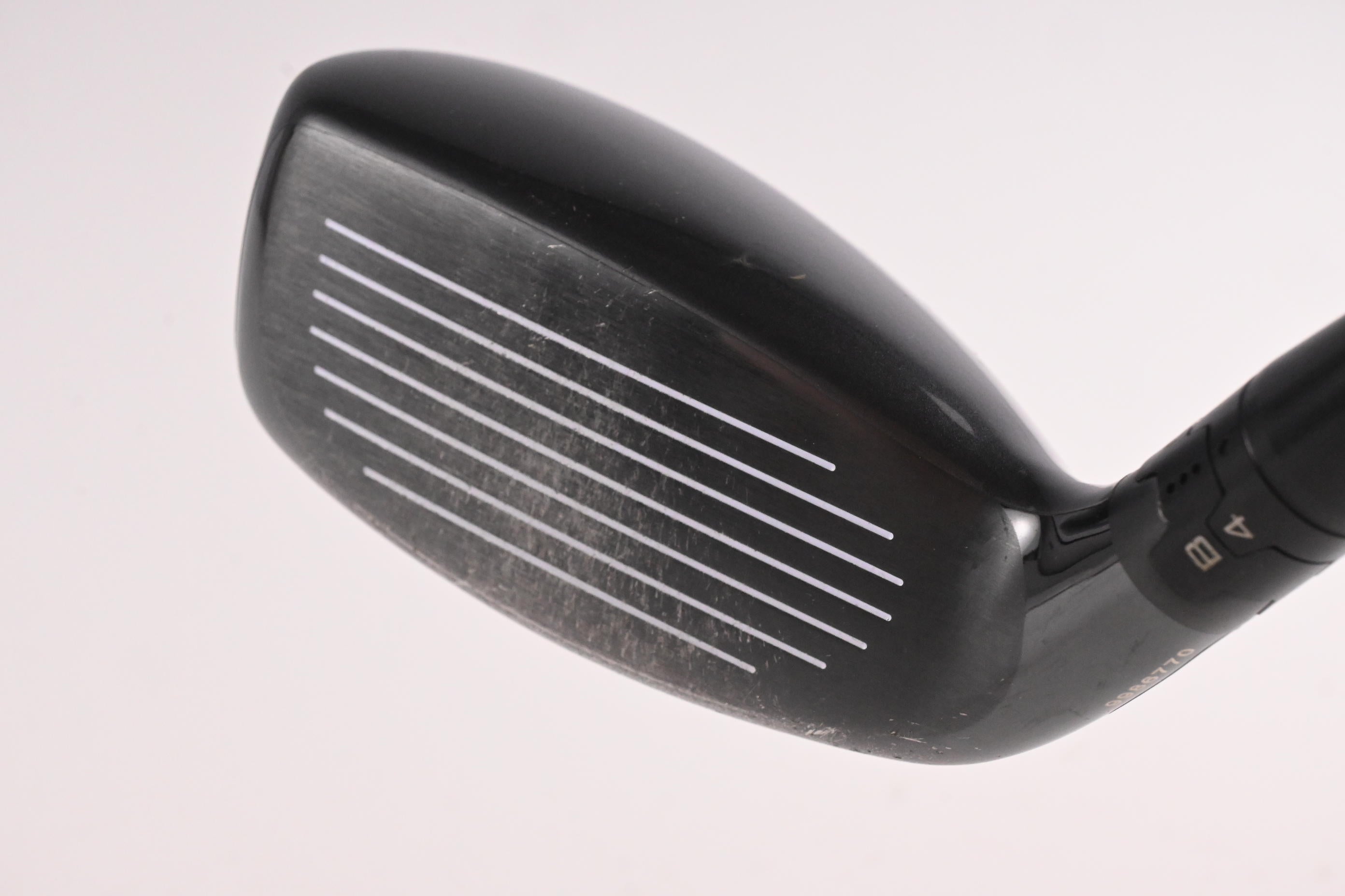 Titleist 818 H2 #2 Hybrid / 17 Degree / Stiff Flex HZRDUS RDX Smoke Black 80