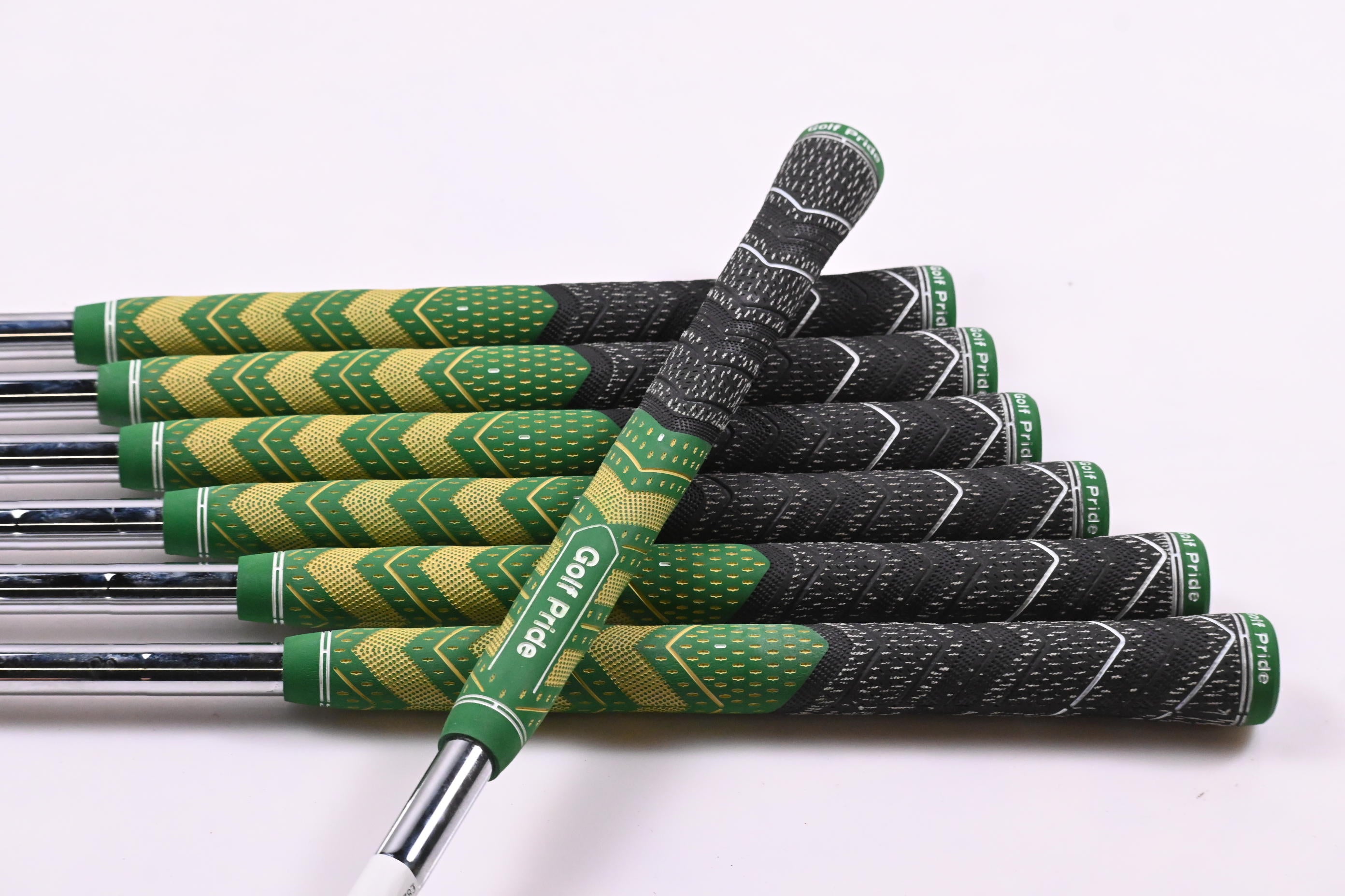 Callaway Apex Ai200 Irons / 4-PW / X-Flex Dynamic Gold X100 Tour Issue Shafts