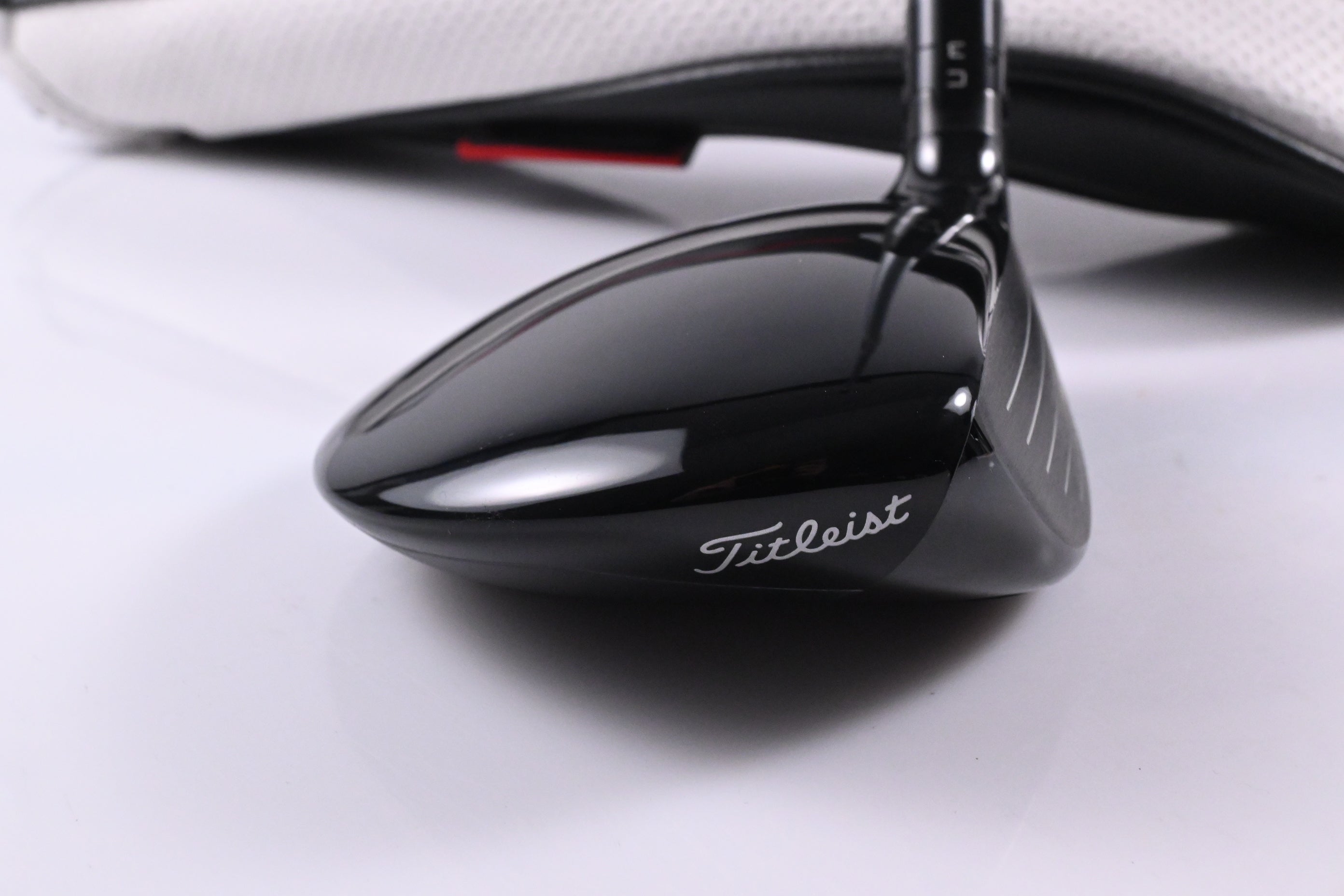 Titleist GT1 #5 Wood / 18 Degree / Regular Flex Fujikura Air Speeder 40 Shaft