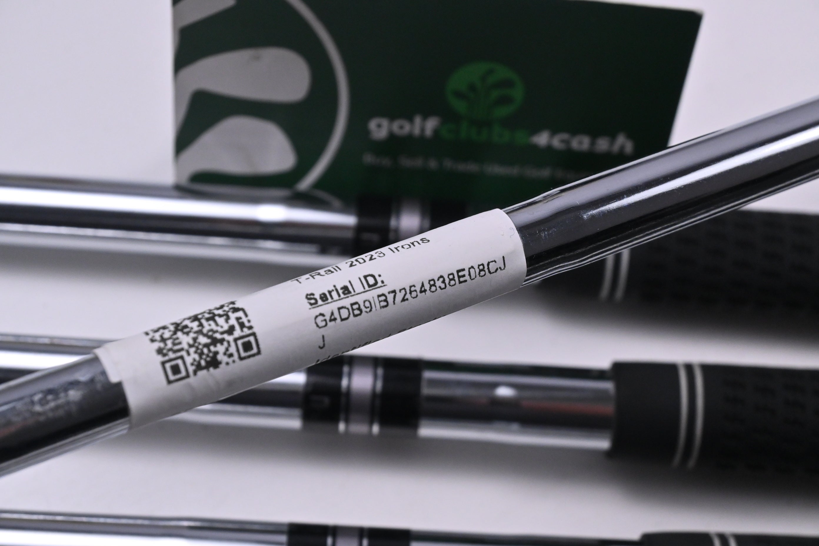 Cobra T-Rail 2023 Irons / 5H+6-PW+SW / Regular Flex Cobra Shafts