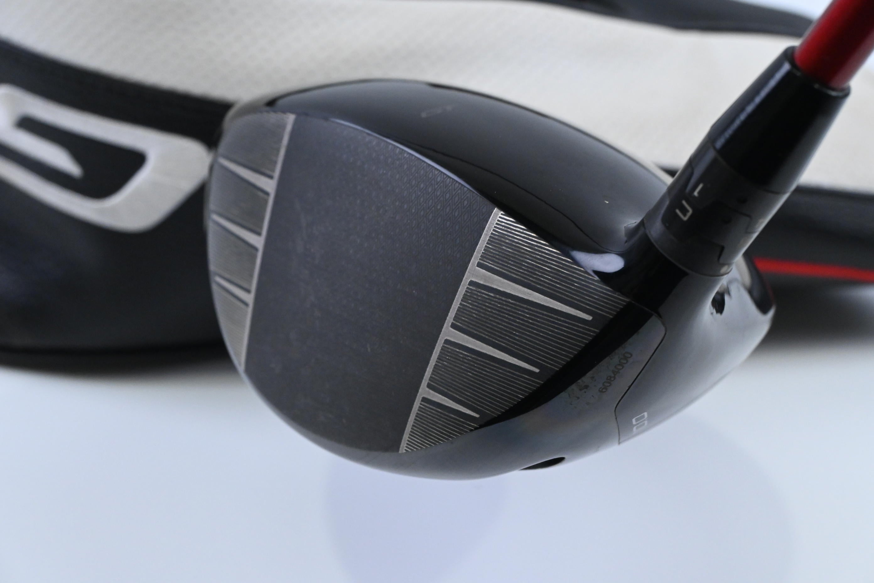 Titleist GT3 Driver / 10 Degree / Regular Flex Denali Red 50 Shaft