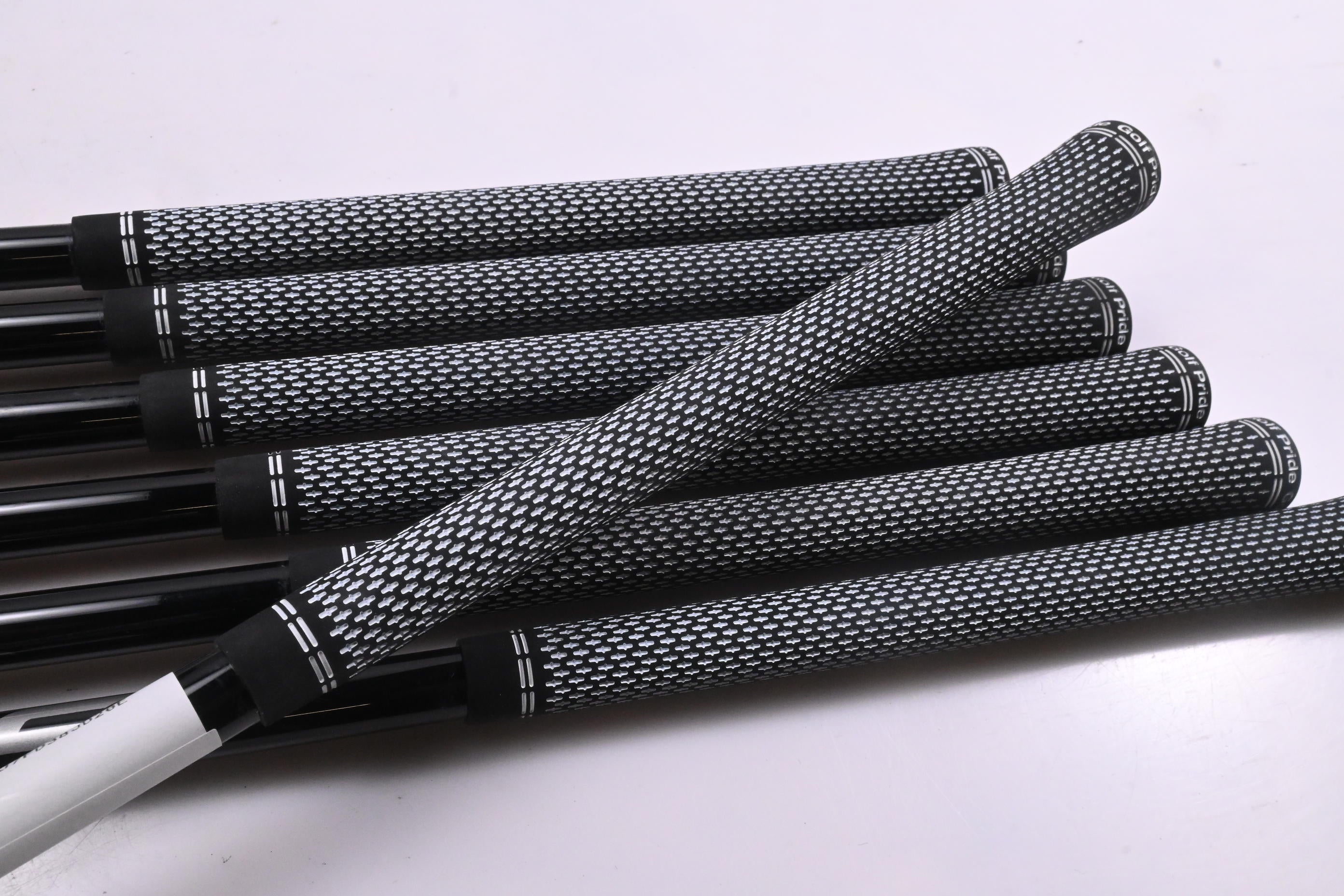 Taylormade Qi HL Irons / 5-PW+GW / Senior Flex Speeder NX TCS 50 Shafts