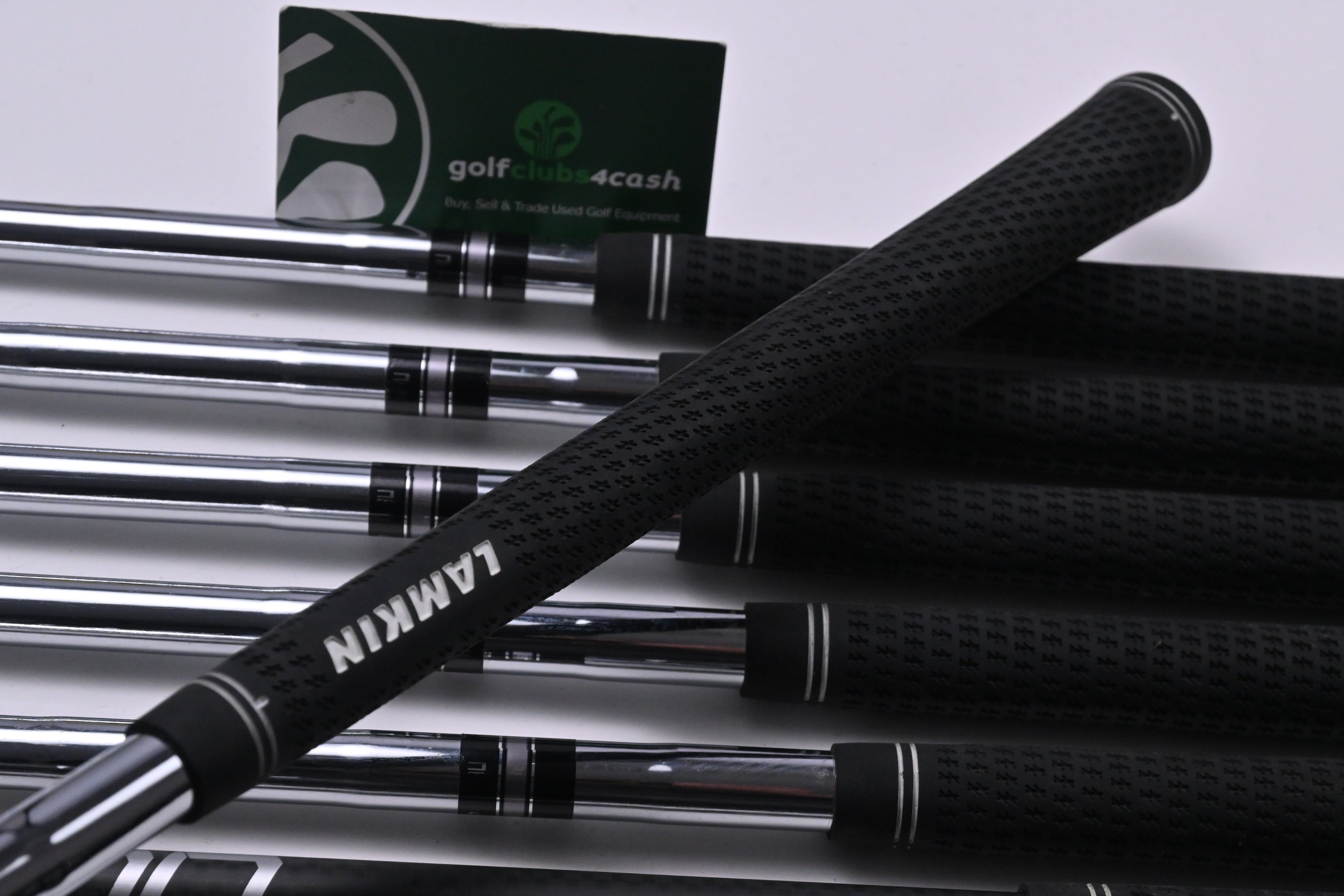 Cobra T-Rail 2023 Irons / 5H+6-PW+SW / Regular Flex Cobra Shafts