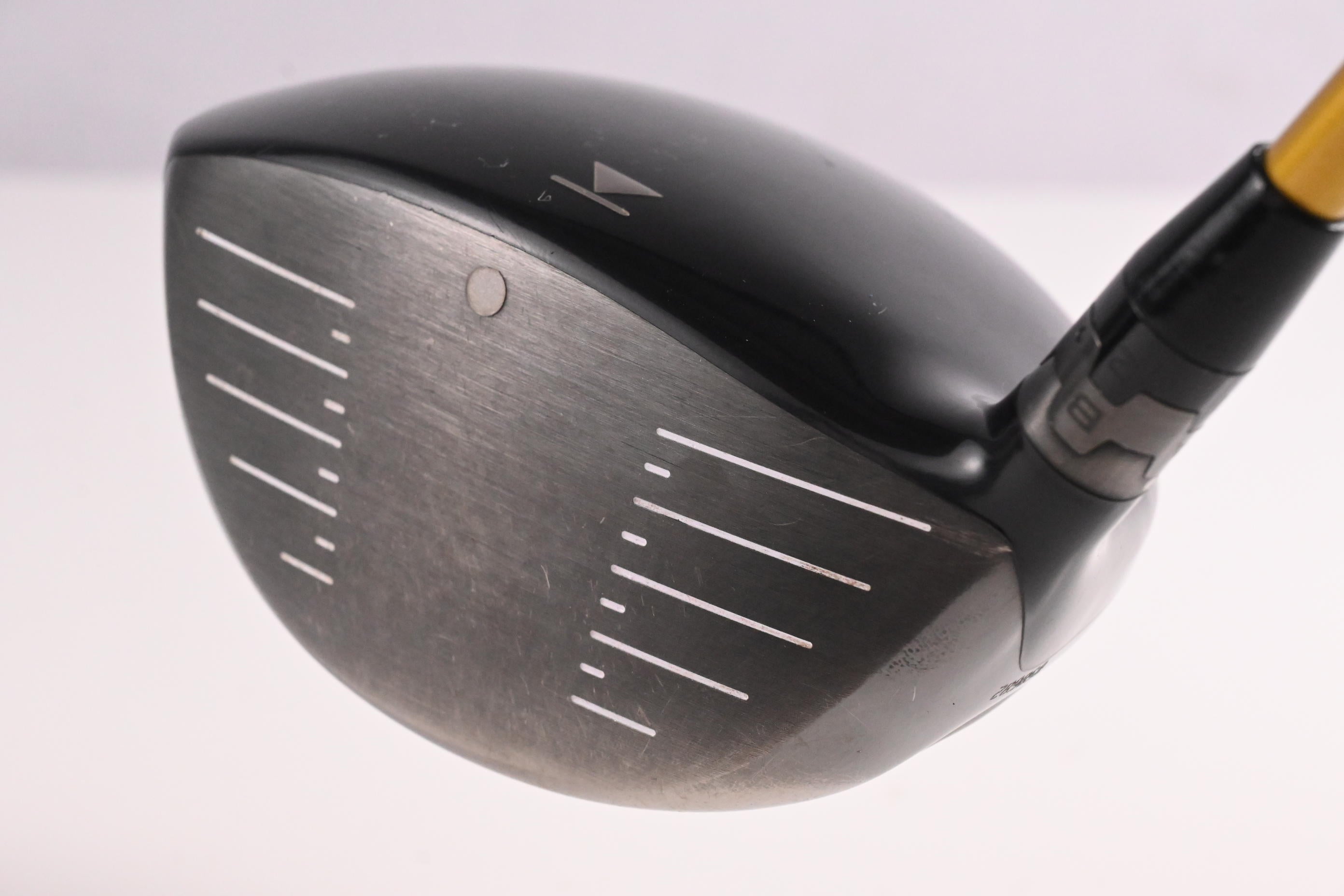 Titleist 910 D3 Driver / 8.5 Degree / X-Flex Fujikura ROMBAX 6X07 Shaft
