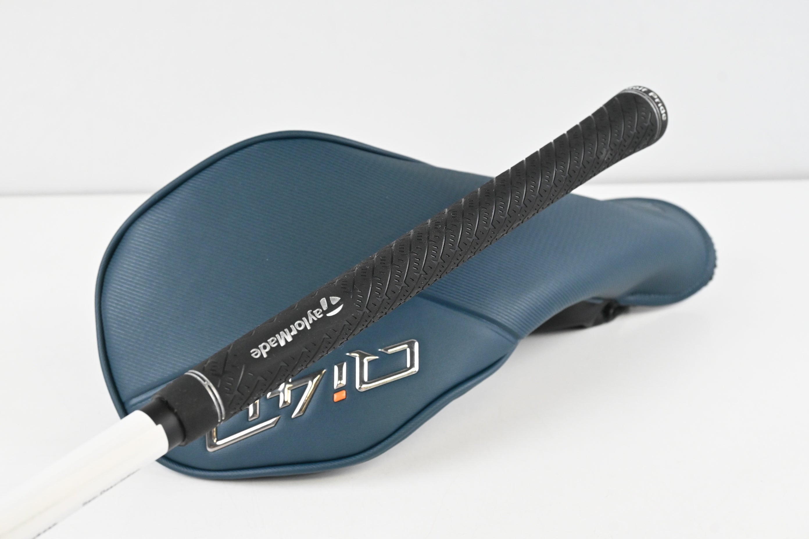 Taylormade Qi4D Max Driver / 12 Degree / Regular Flex Reax Blue 50 Shaft
