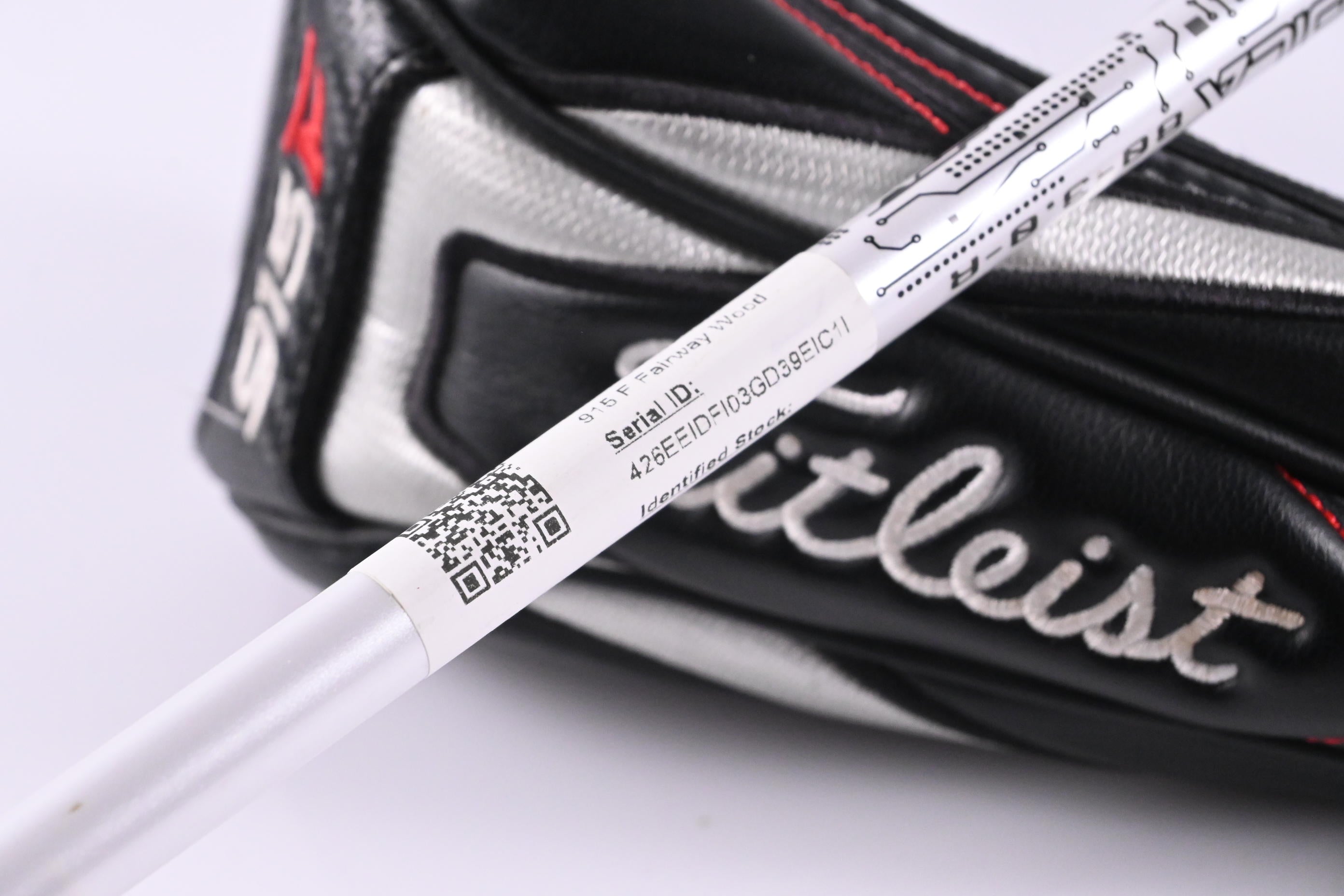 Titleist 915 F #5 Wood / 18 Degree / Regular Flex Aldila Rogue Black 80 Shaft