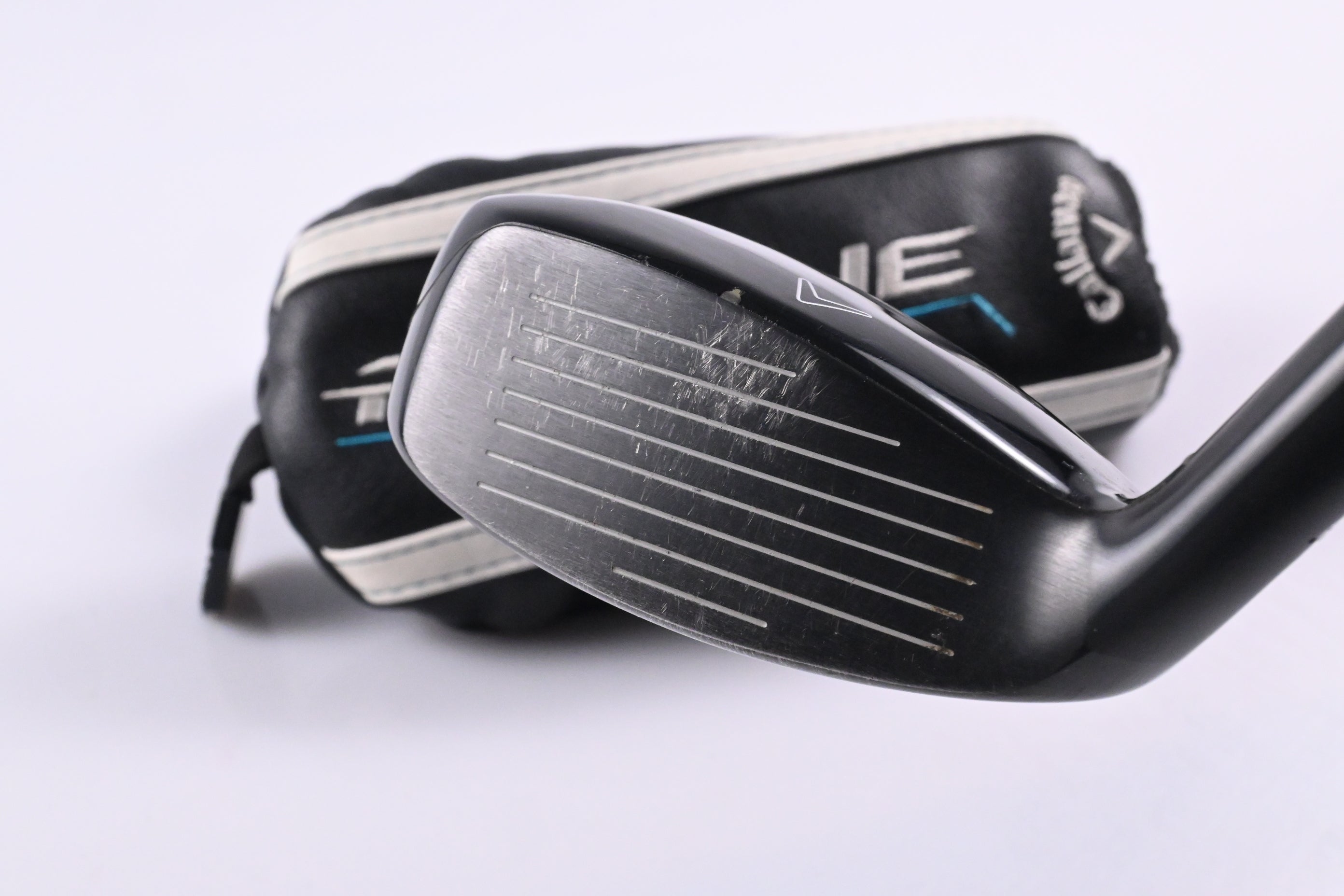 Callaway Rogue #5 Hybrid / 24 Degree / Regular Flex Aldila Synergy Blue 60 Shaft