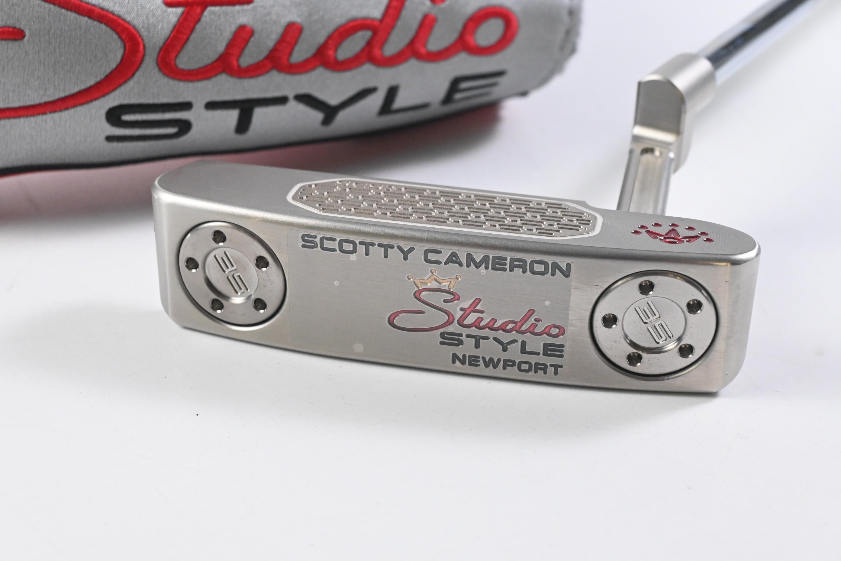 Scotty Cameron 2025 Studio Style Newport Putter / 33 Inch