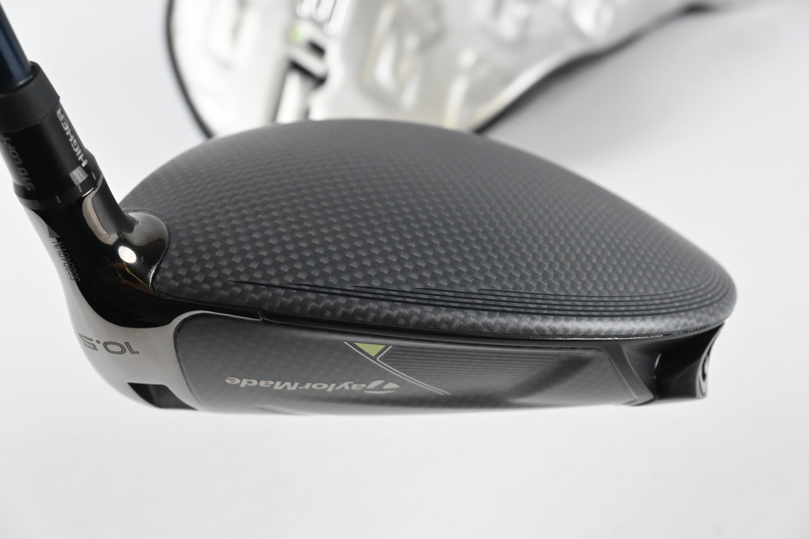 Taylormade Qi35 Driver / 10.5 Degree / X-Flex Ventus Blue 6 Velocore Shaft