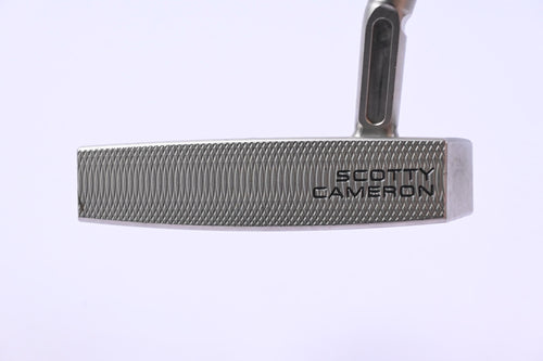 Scotty Cameron 2024 Phantom 5.5 Putter / 33 Inch
