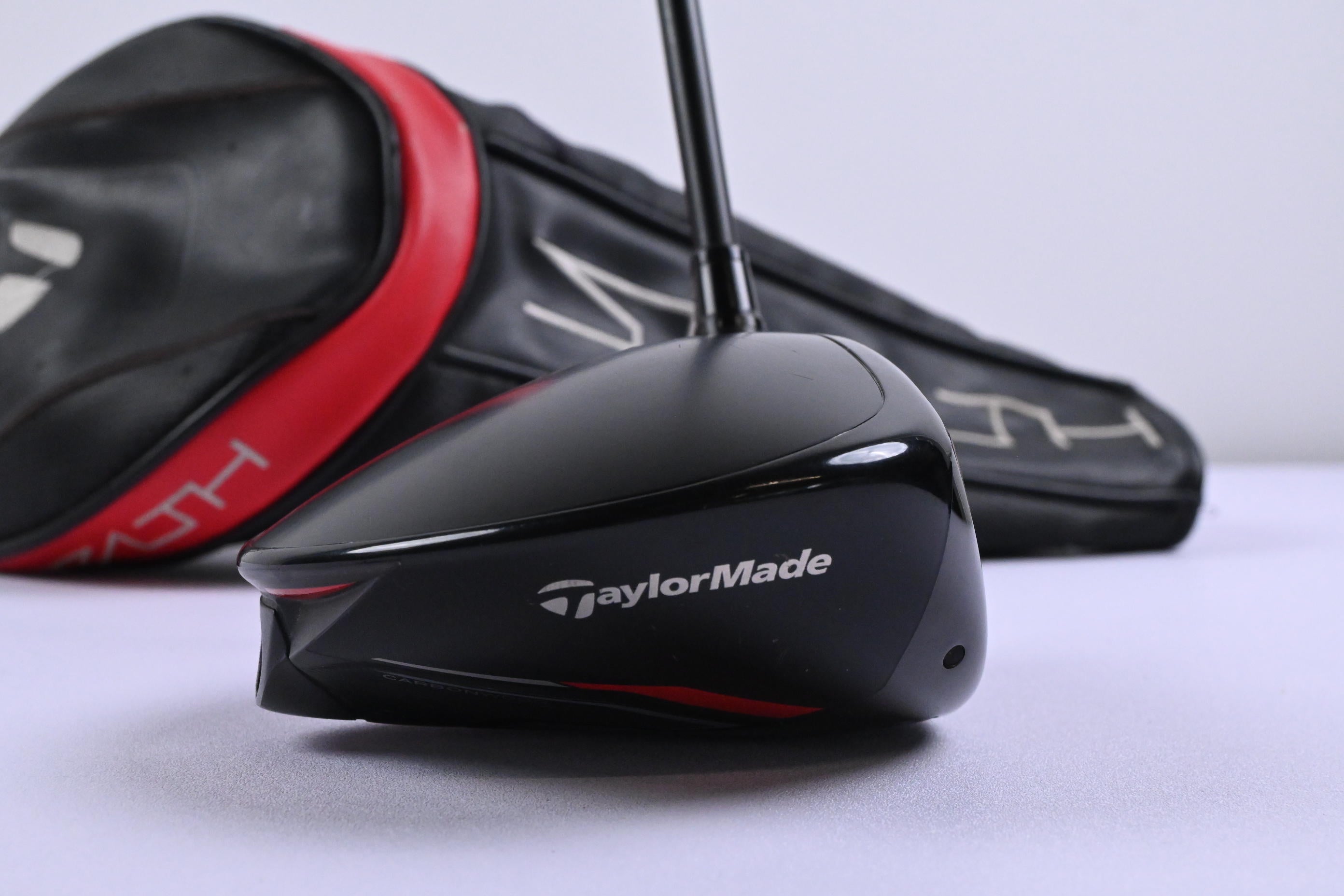 Taylormade Stealth HD Driver / 10.5 Degree / X-Flex HZRDUS Black 75 Shaft