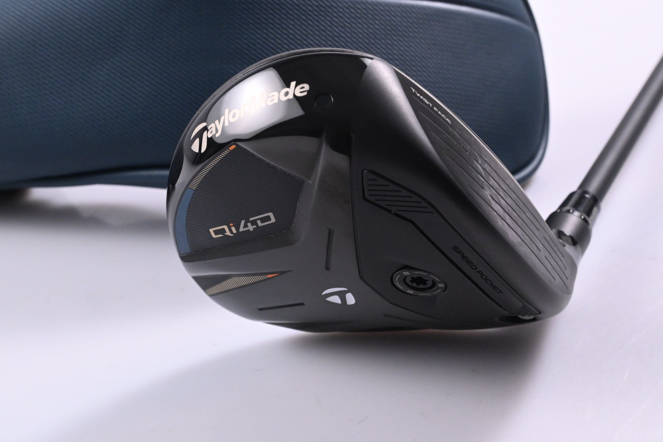 Taylormade Qi4D #5 Wood / 18 Degree / Regular Flex REAX 55 Shaft