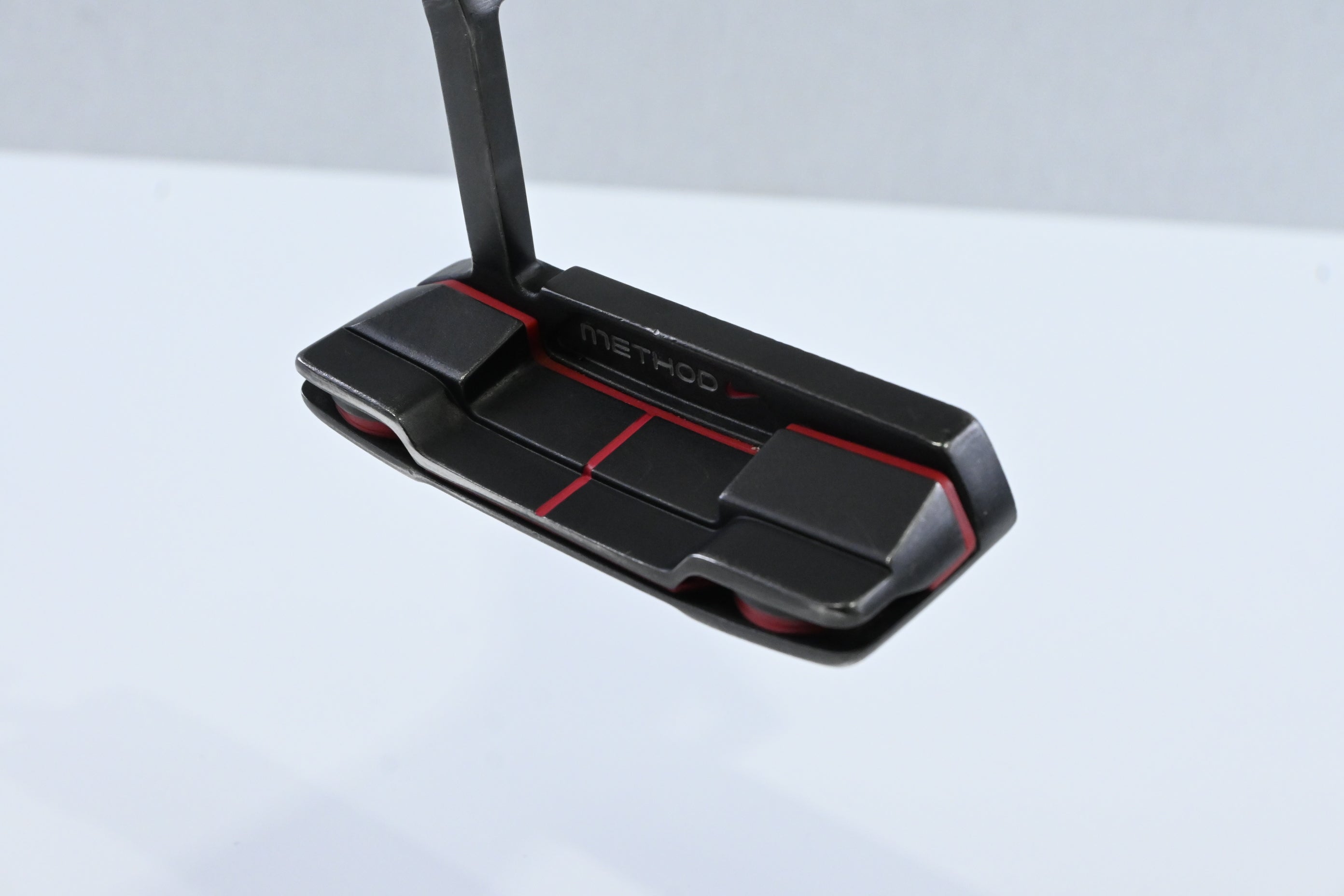 Nike Method Converge B1 01 Putter / 33 Inch