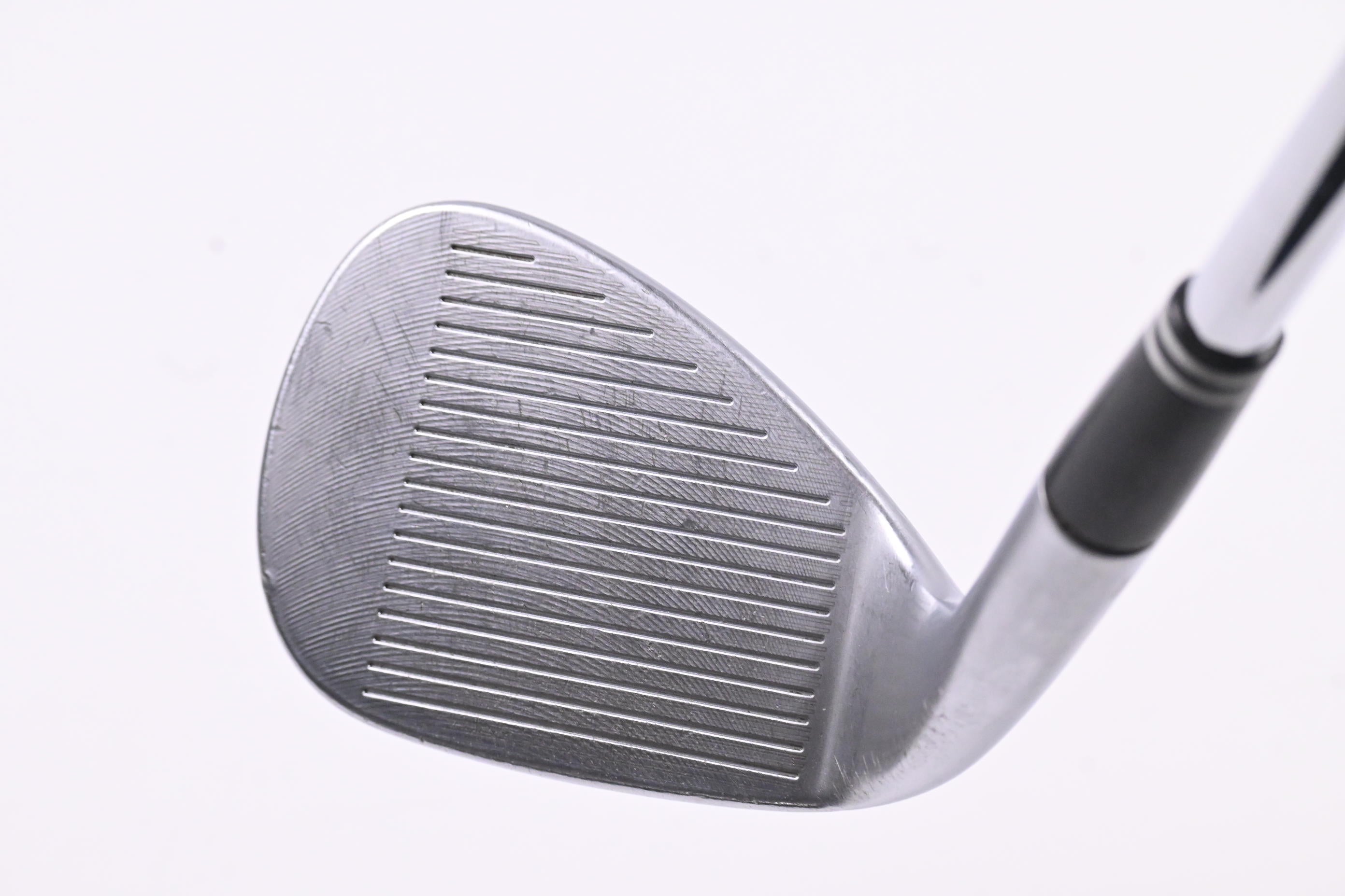 Cleveland CBX Sand Wedge / 54 Degree / Regular Flex KBS Tour 90 Shaft