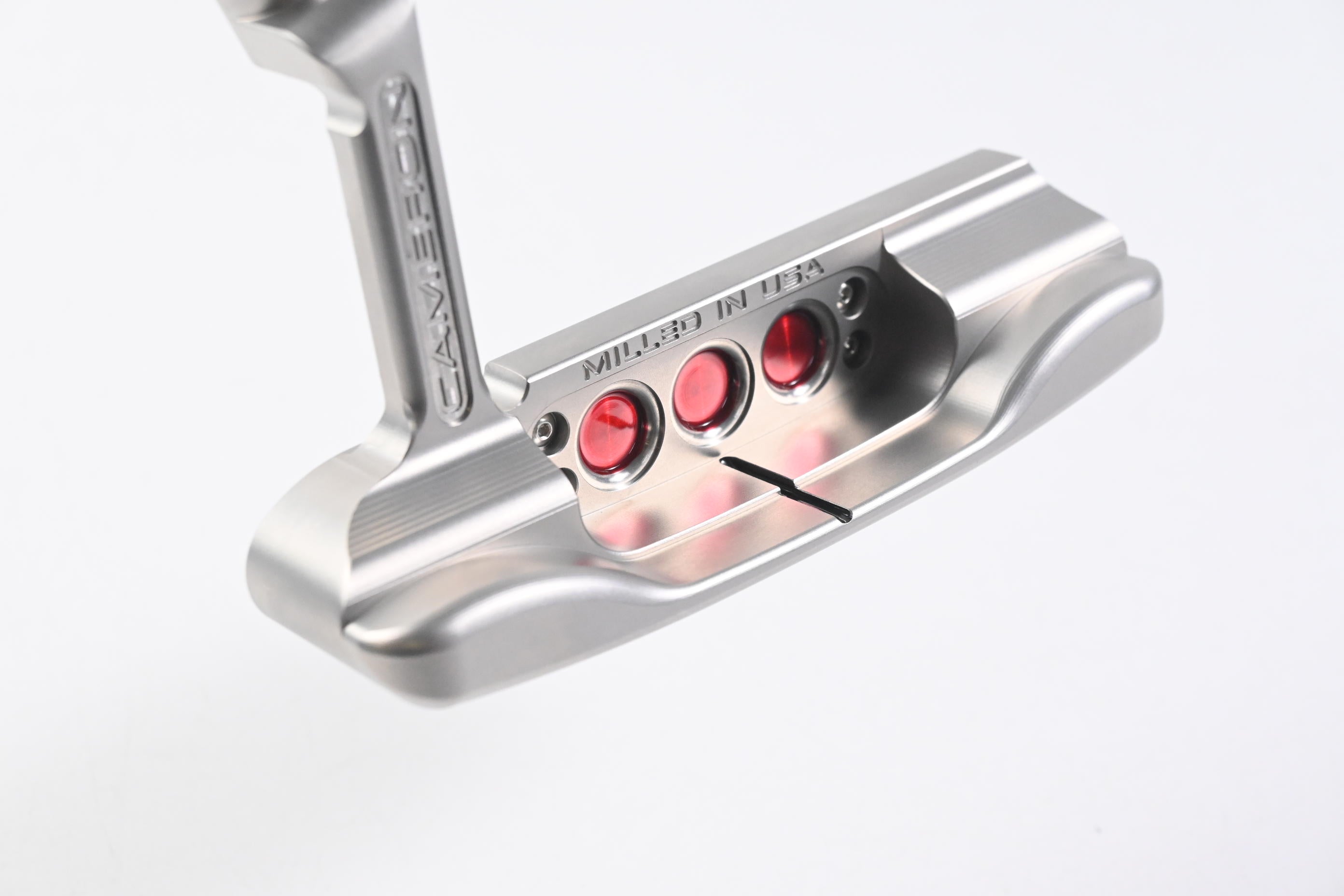 Scotty Cameron 2025 Studio Style Newport Putter / 33 Inch