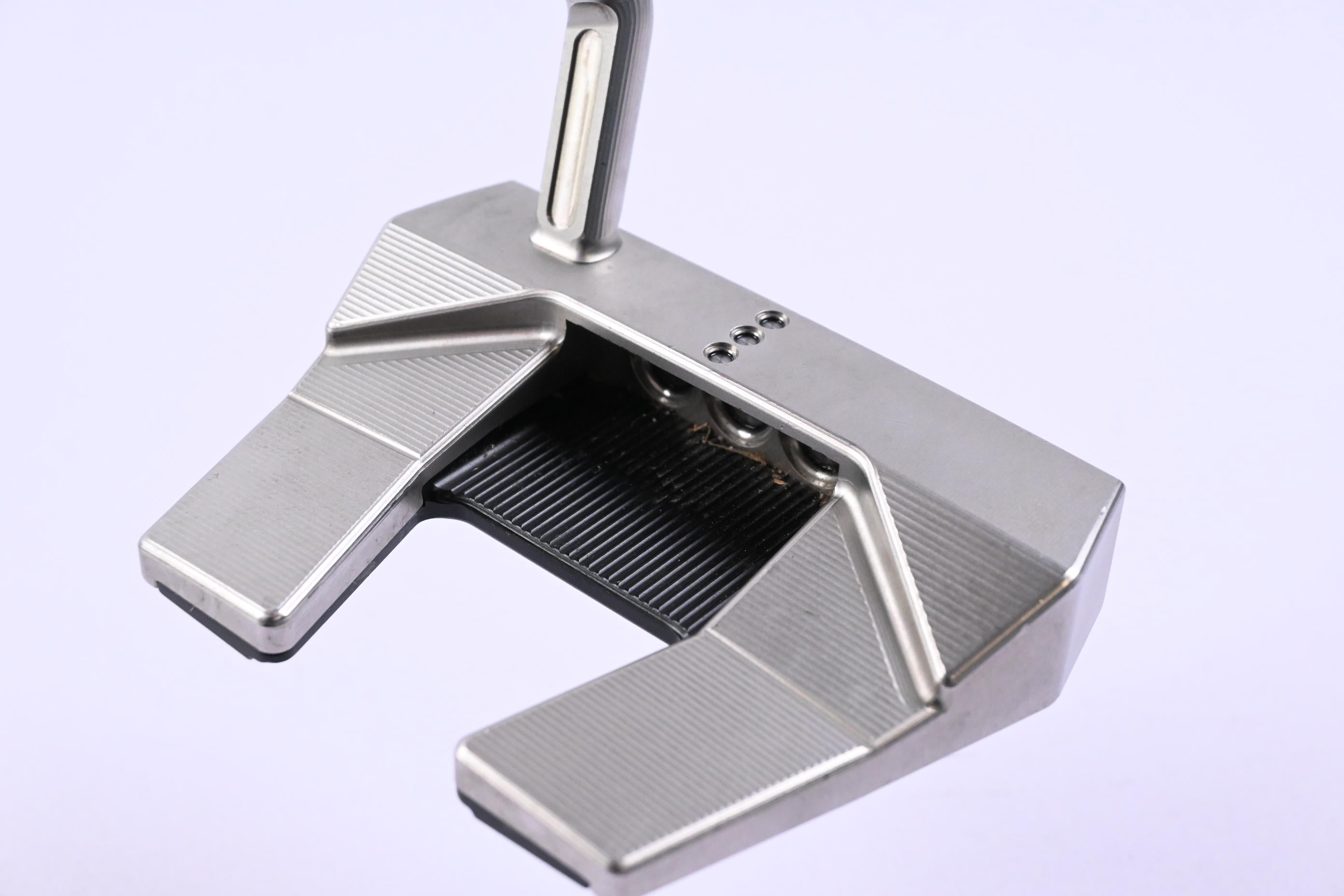 Scotty Cameron 2024 Phantom 5.5 Putter / 33 Inch