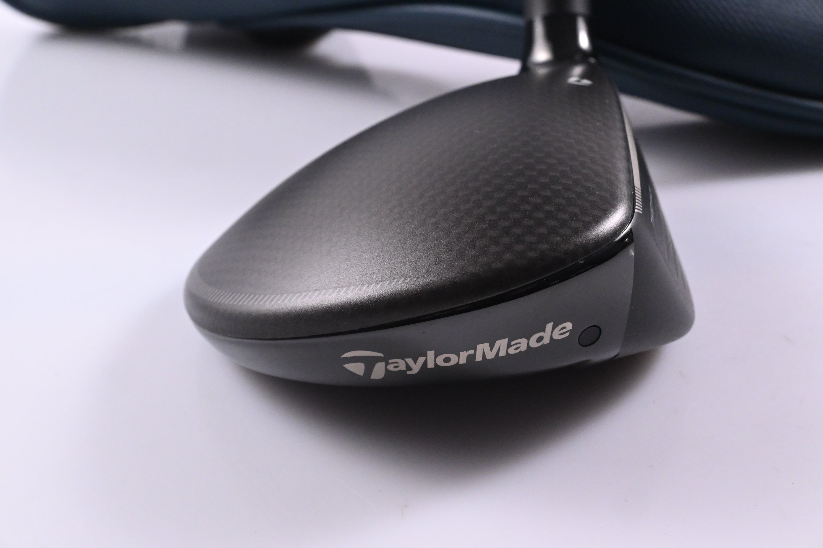 Taylormade Qi4D #5 Wood / 18 Degree / Regular Flex REAX 55 Shaft